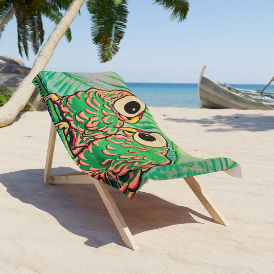 Chatty Cyclops Parrots Beach Towel for Summer Fun and Vacation Essentials