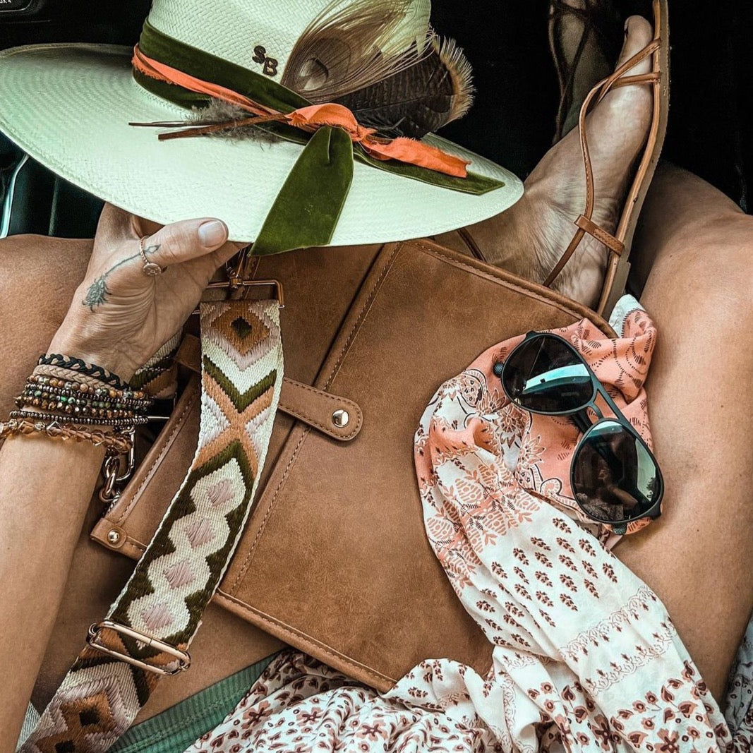 Emmy Courier | Choose Your Strap