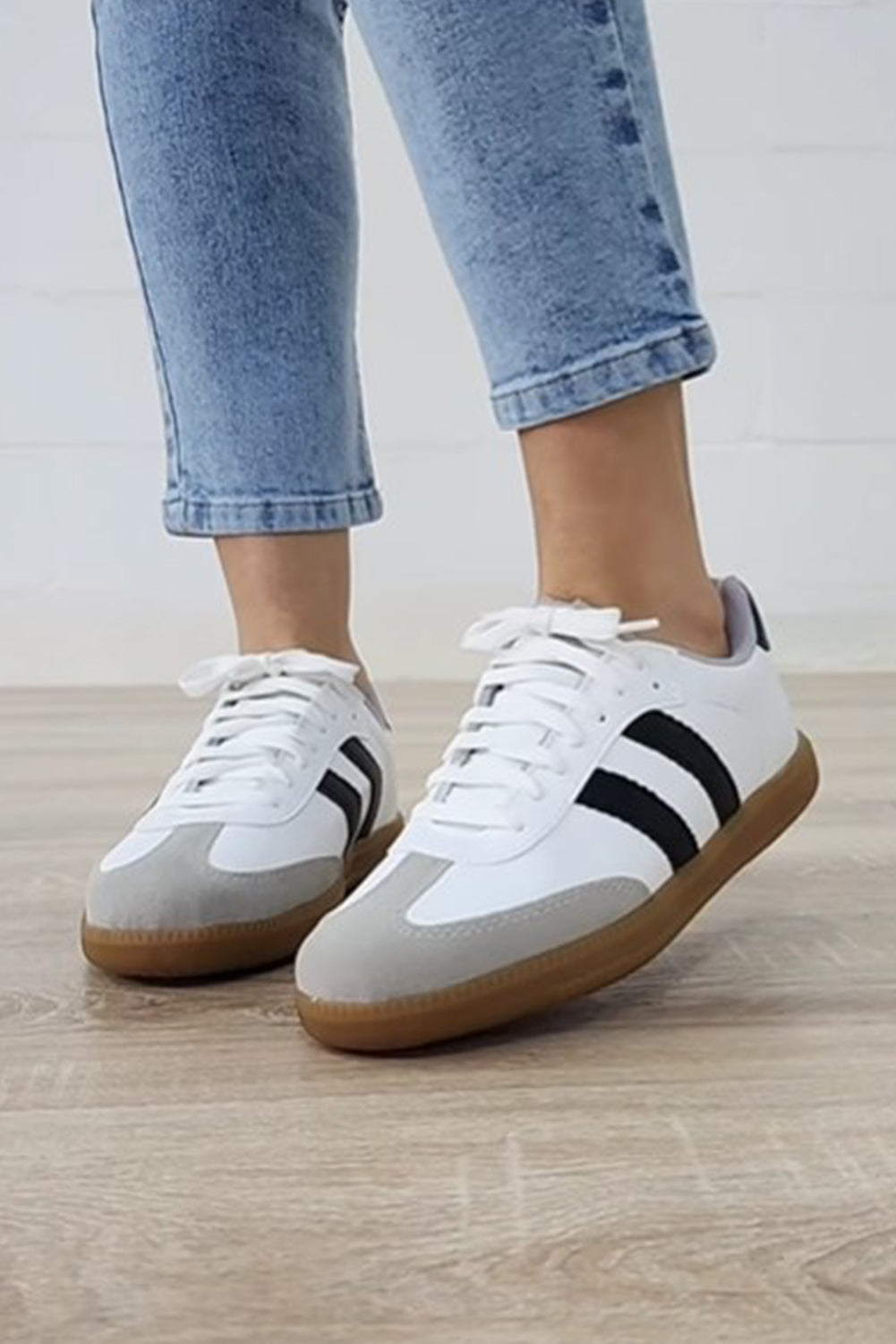 Willa Striped Lace-up Flat Sneakers