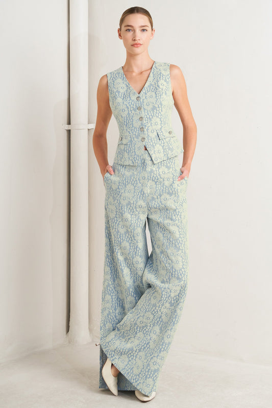 EASY ELEGANCE WOVEN LACE VEST