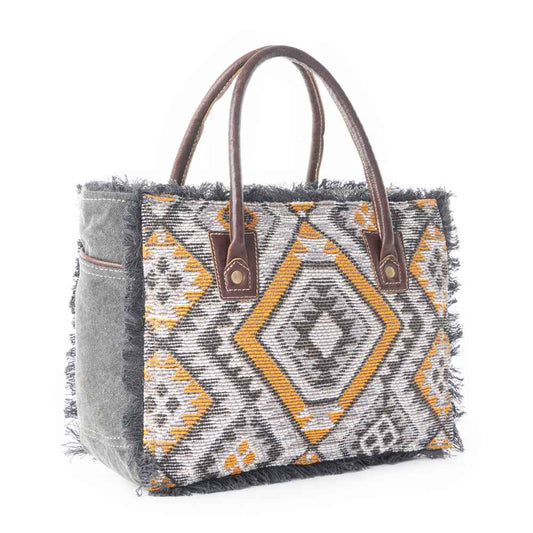 Orange Affairs Small & Crossbody Bag