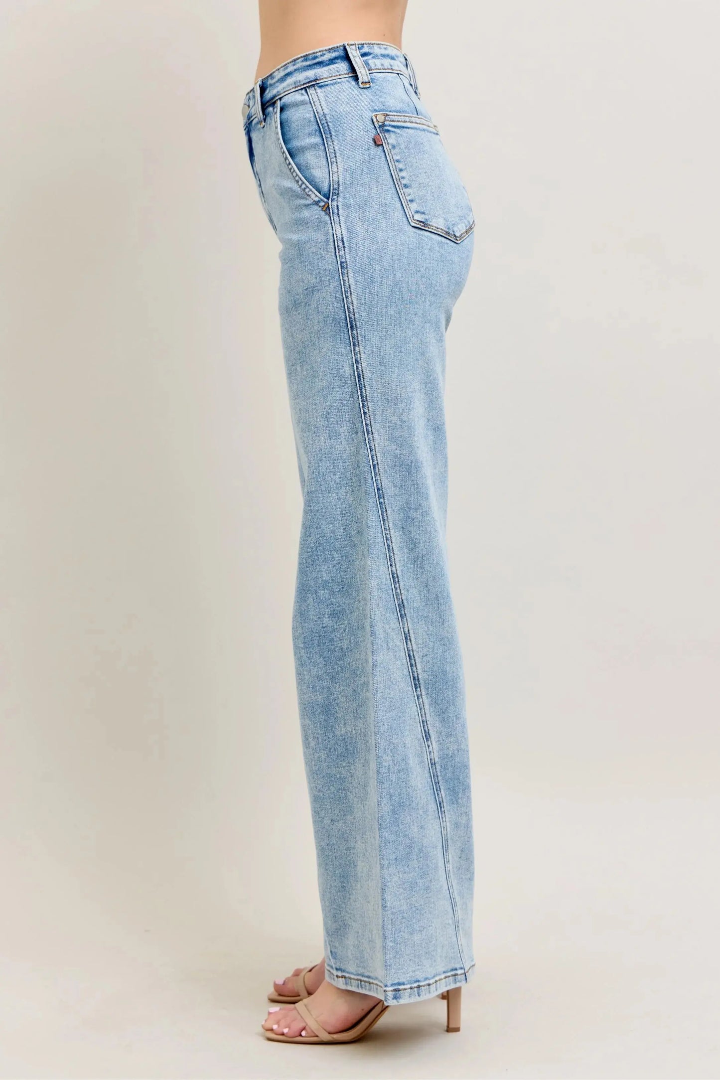 High Waist Skewed Inseam Wide Leg Judy Blue Jeans – Full & Plus Size