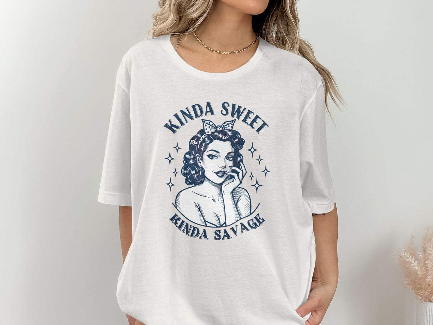 Kinda Sweet Kinda Savage Pinup Girl Stylish Design T-Shirt