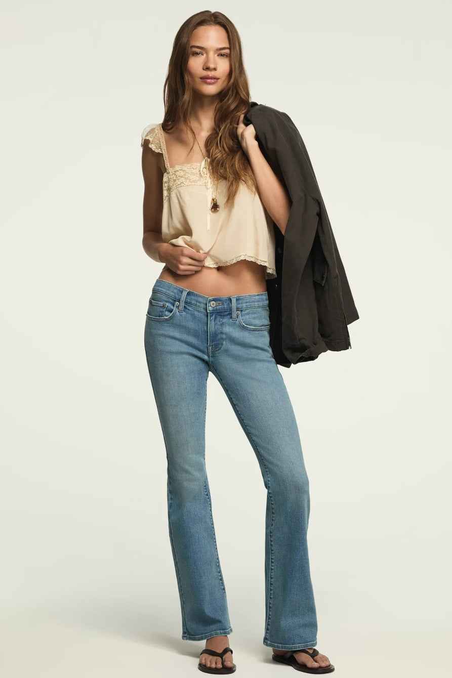 [156739-430] WOMENS LUCKY BRAND MID RISE SWEET FLARE - DREAMER'S DRIFT WASH