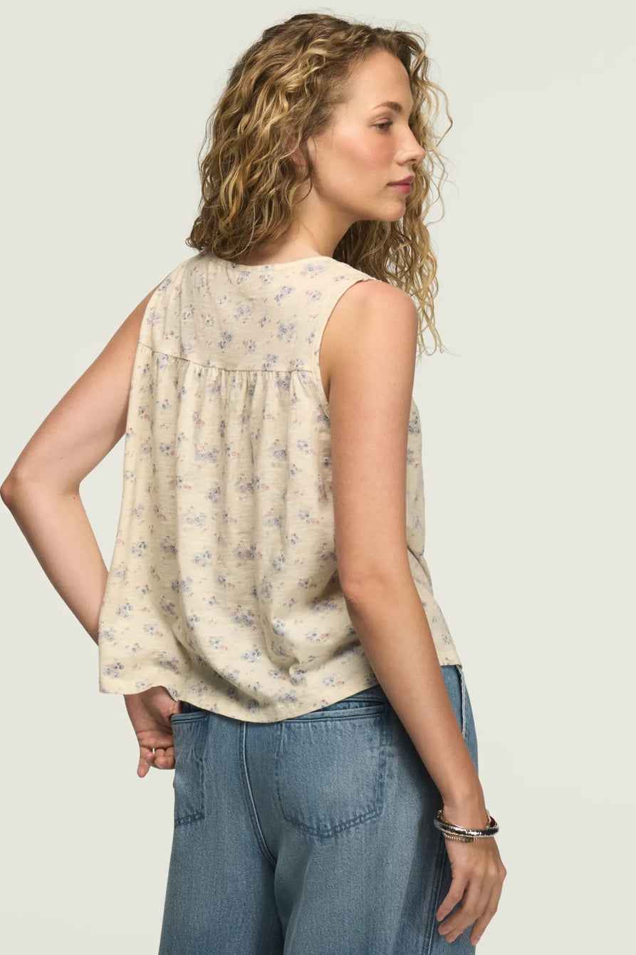 [157876-100] WOMENS LUCKY BRAND LACE YOKE V NECK TOP - CREAM FLORAL