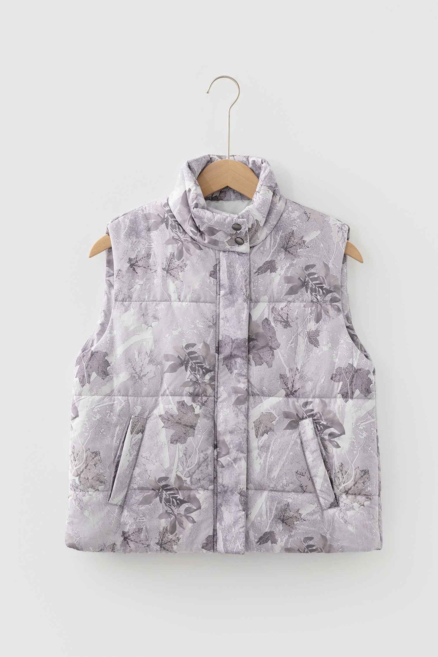 Tessa Camo Leaf Print Winter Puffer Vest - Gray