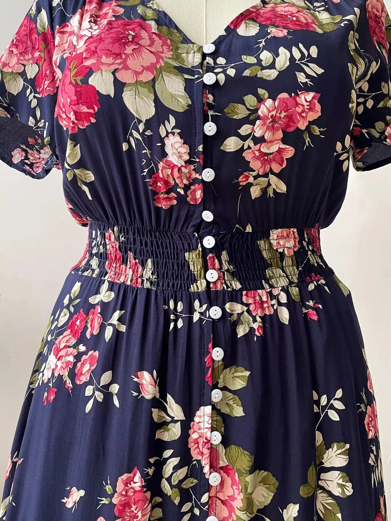 Plus Size Floral Print Short Sleeve V Neck Dress