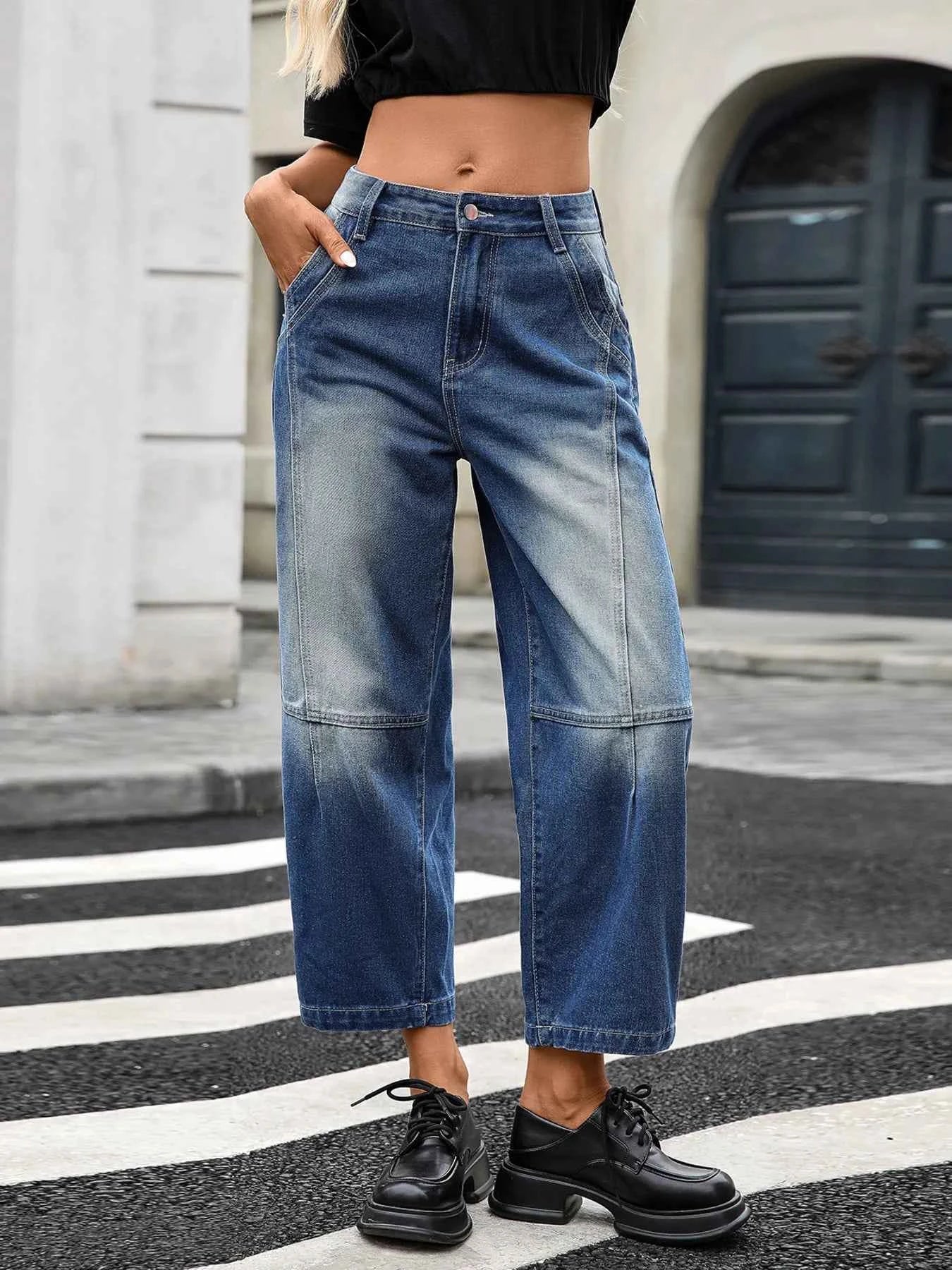 Wide Leg Jeans with Pockets