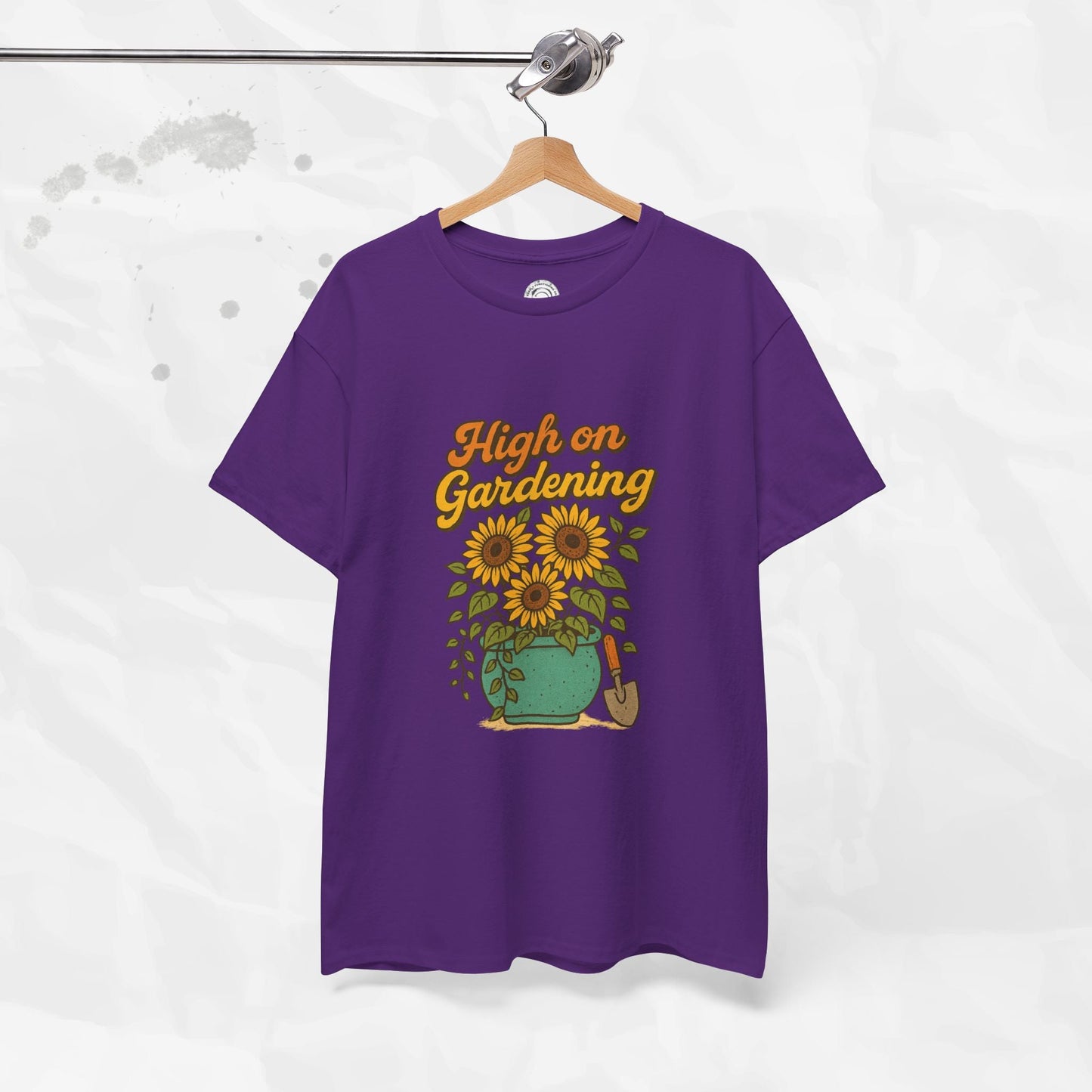 High on Gardening - T-Shirt