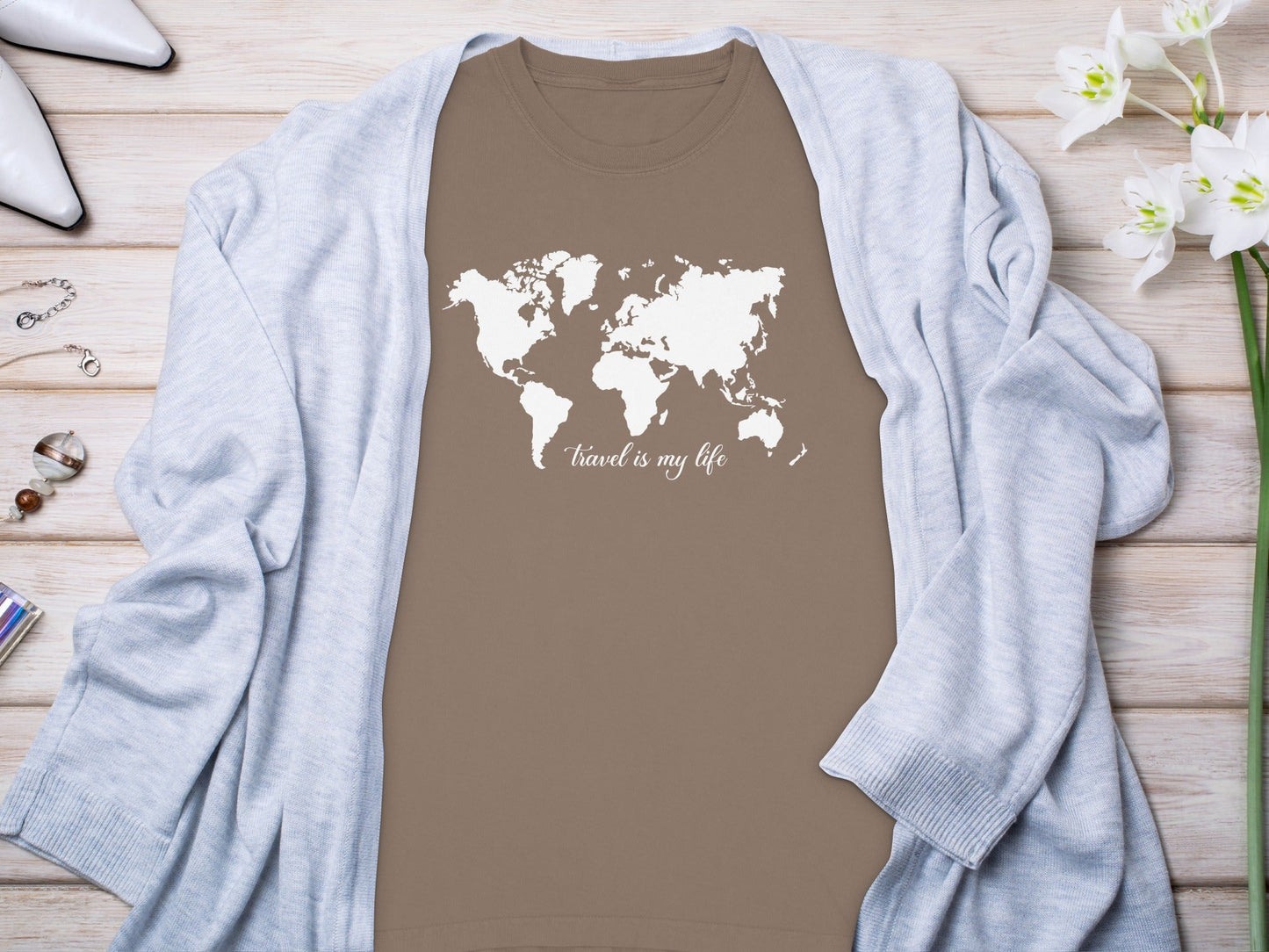 Travel Is My Life World Map Simple Modern Long Sleeve T-Shirt