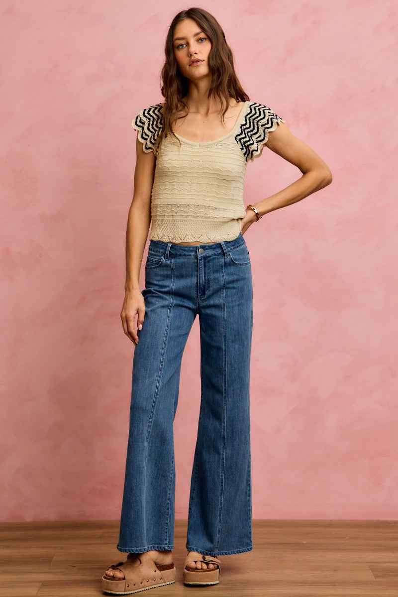 SO ME Wavy Textured Knit Top With Fluttered Sleeves