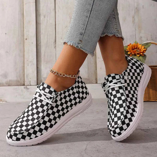 Checkerboard Pattern Casual Sneakers