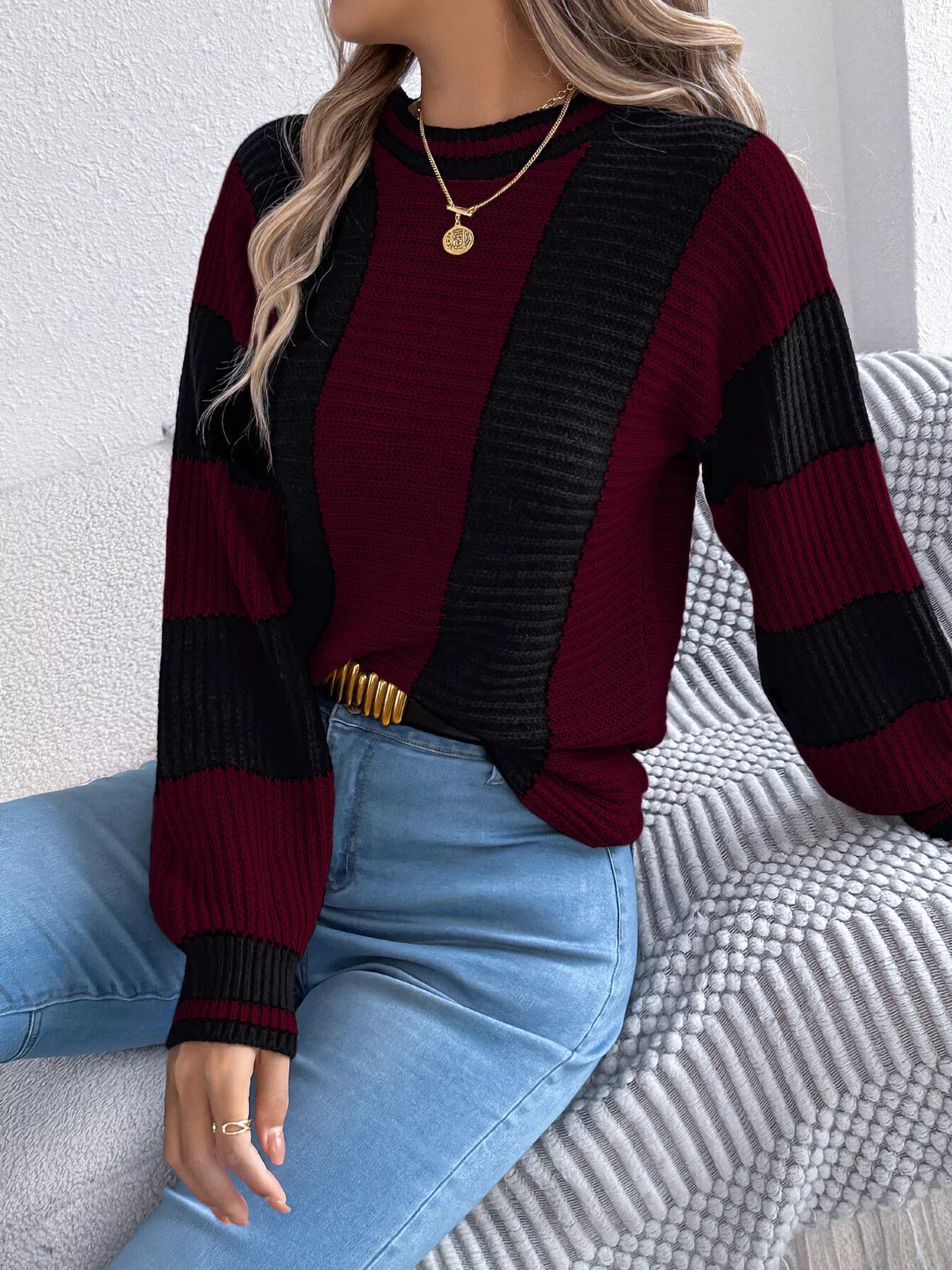 Round Neck Color Block Sweater