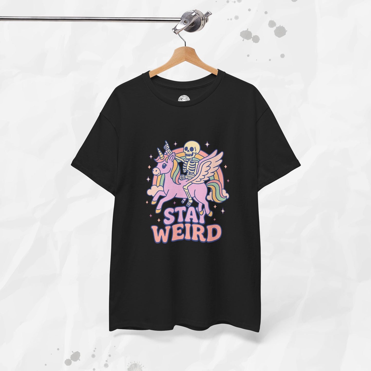 Stay Weird – T-Shirt