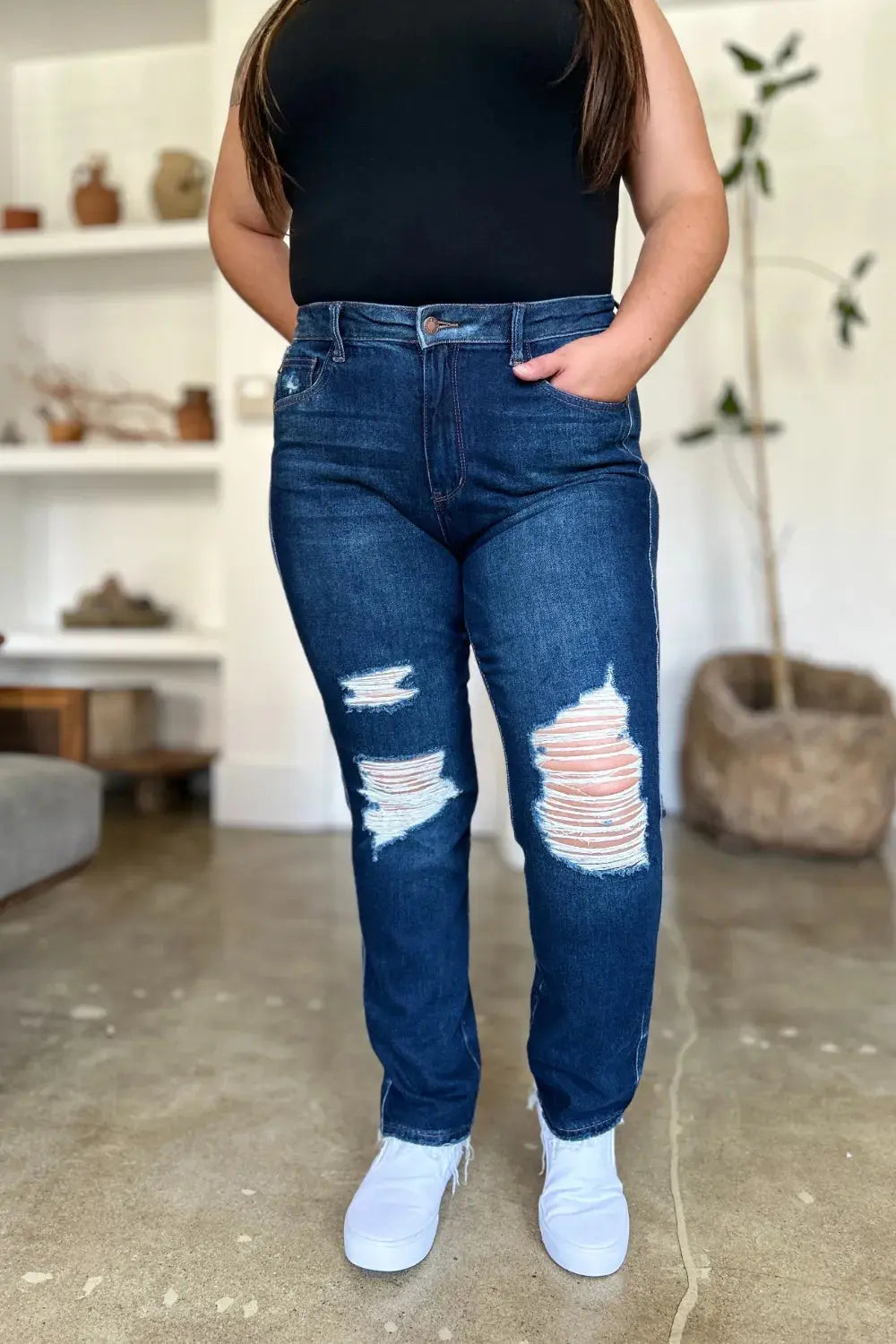 Full Size High Waist Rigid Magic Heavy Destroy Straight Judy Blue Jeans
