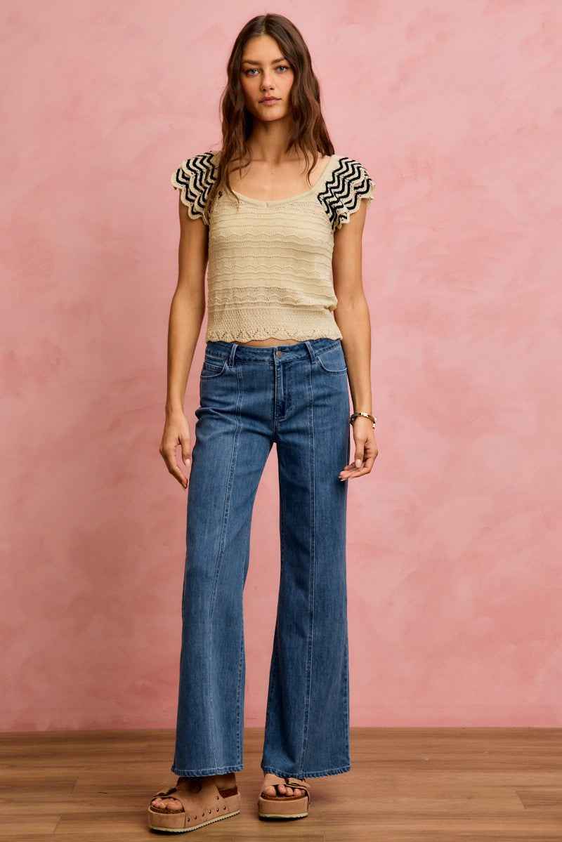 SO ME Wavy Textured Knit Top With Fluttered Sleeves
