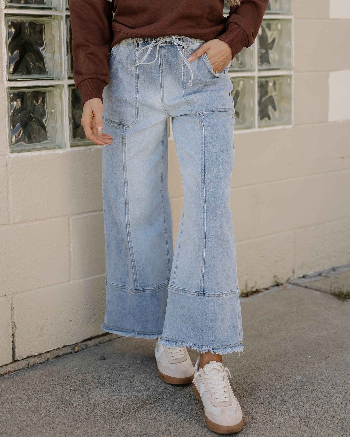 Beau Wide Leg Jeans - Light Wash