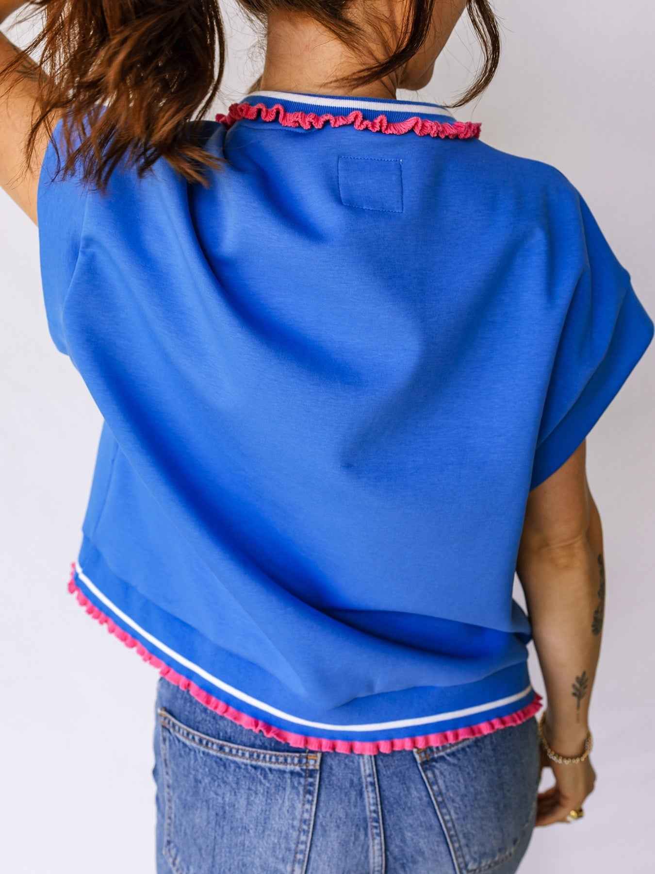 Contrast Trim Short Sleeve Top