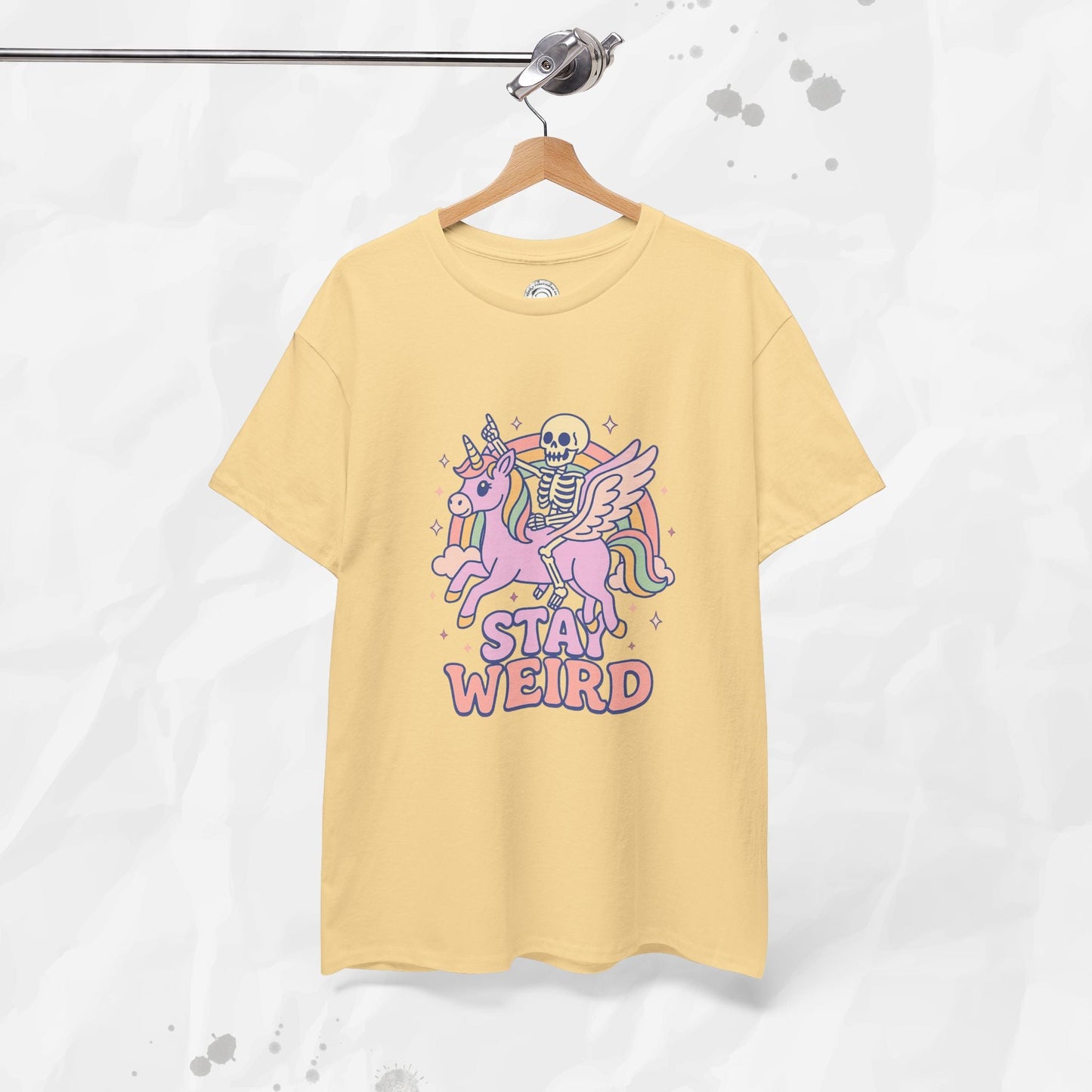 Stay Weird – T-Shirt