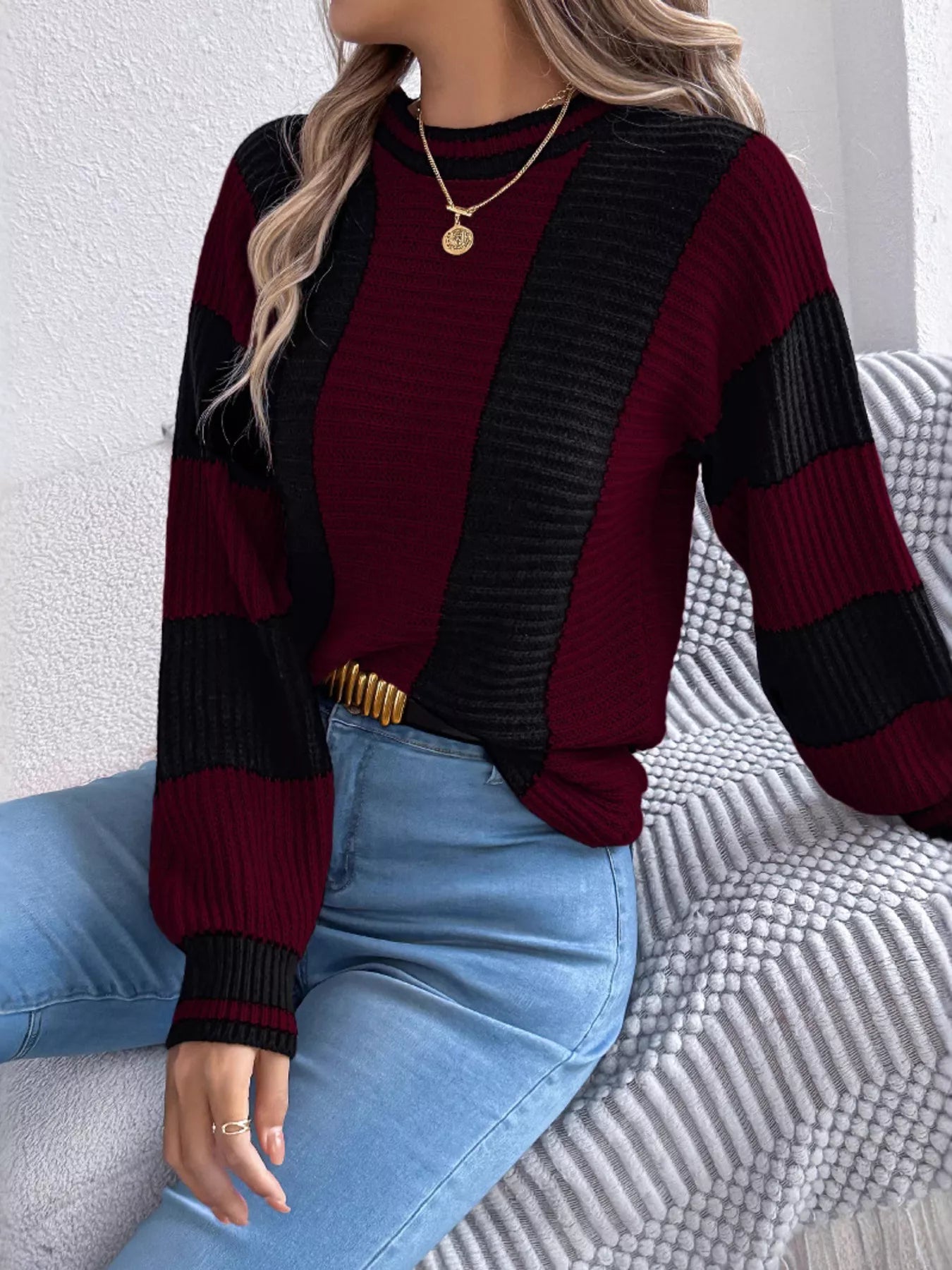 Round Neck Color Block Sweater