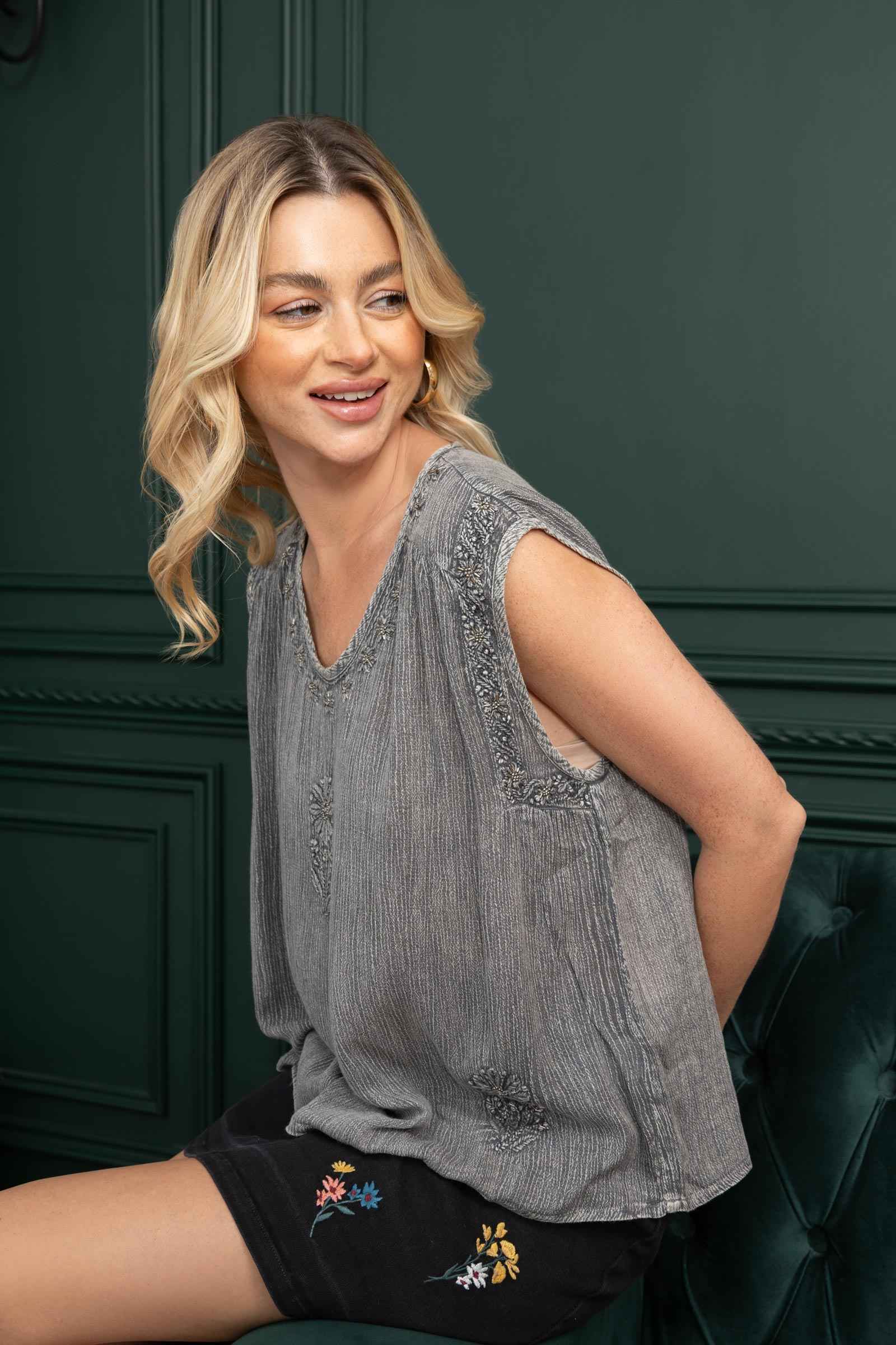 Bohera Arya Embroidered Washed Top