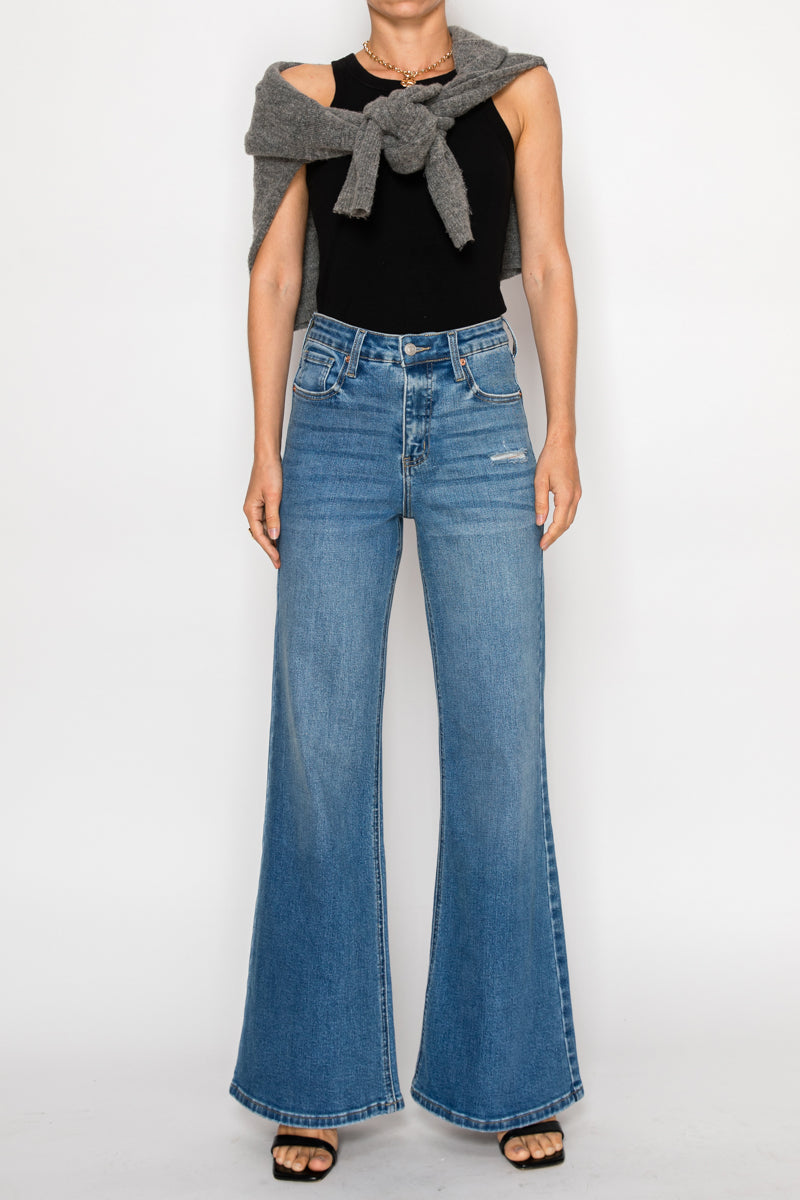 REESE TUMMY CONTROL RELAXED HIGH RISE PALAZZO JEANS *Signature*