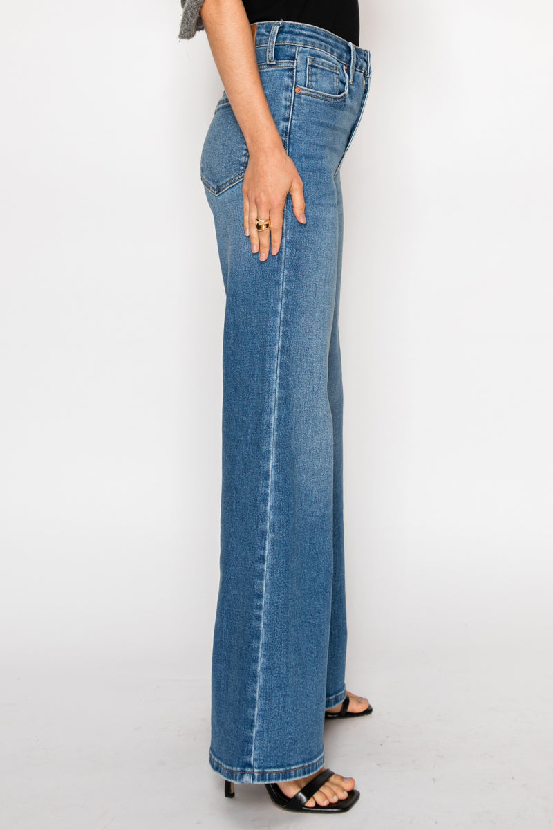 REESE TUMMY CONTROL RELAXED HIGH RISE PALAZZO JEANS *Signature*