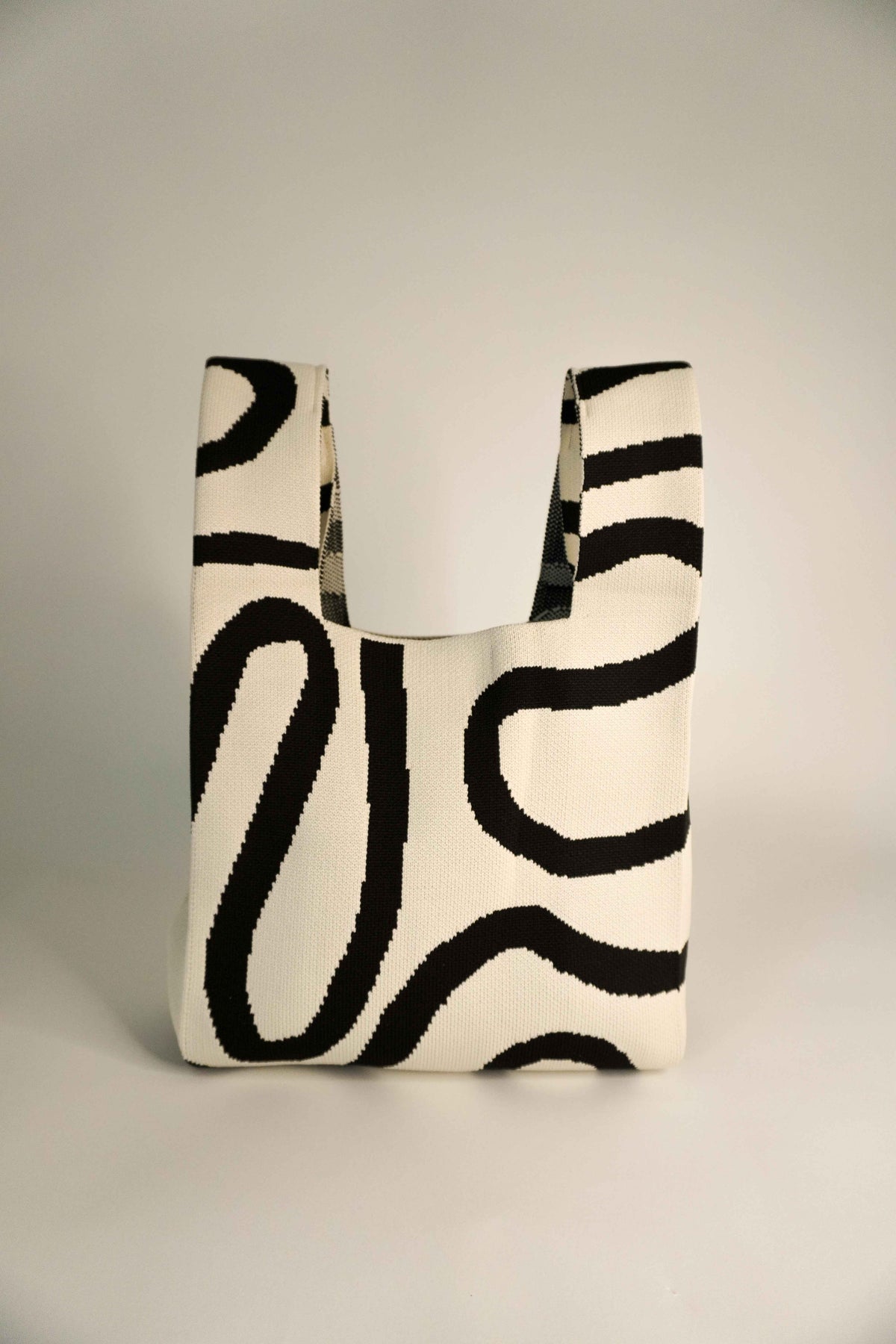 Meander Black Handbag