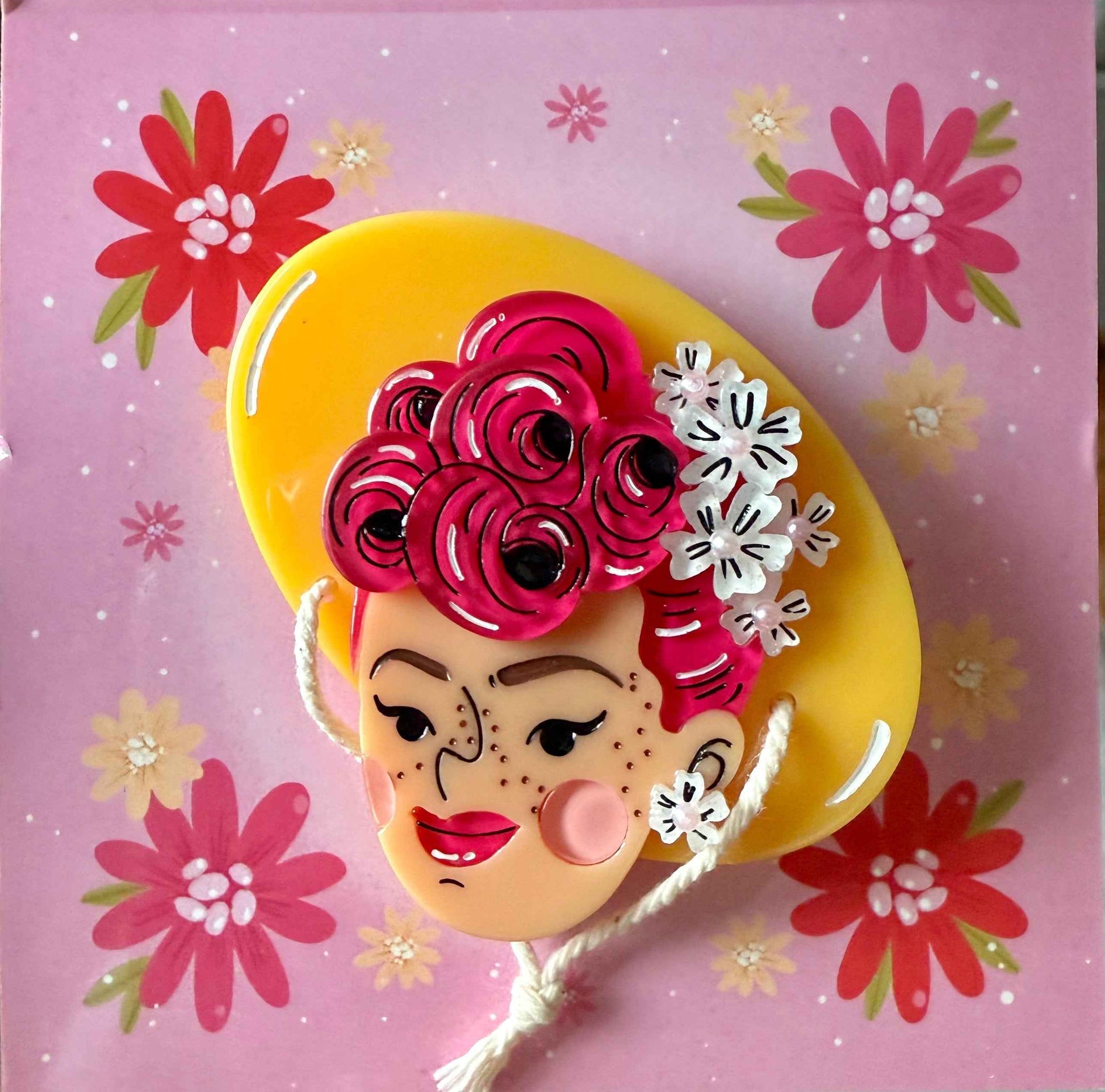 Elizabeth Brooch by Marla VonDuta x Lipstick & Chrome