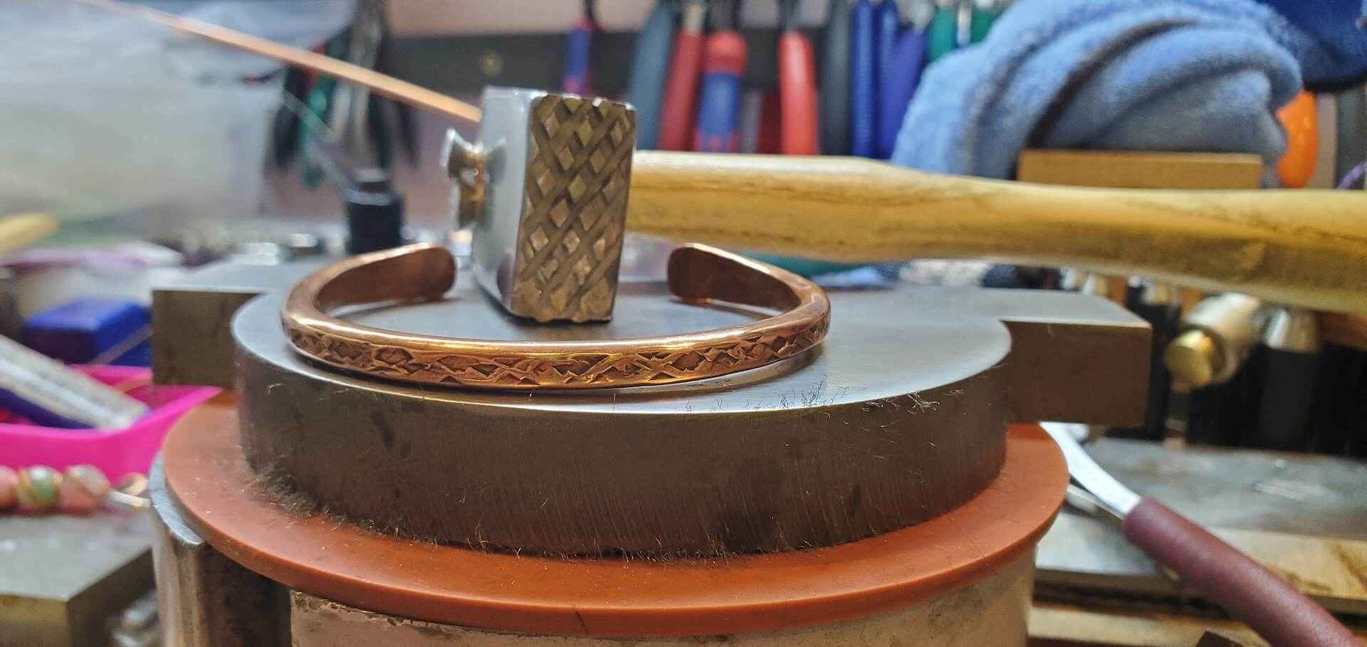 Handmade 2 ounce 6 Gauge Copper Hammered BIGGA Bangle