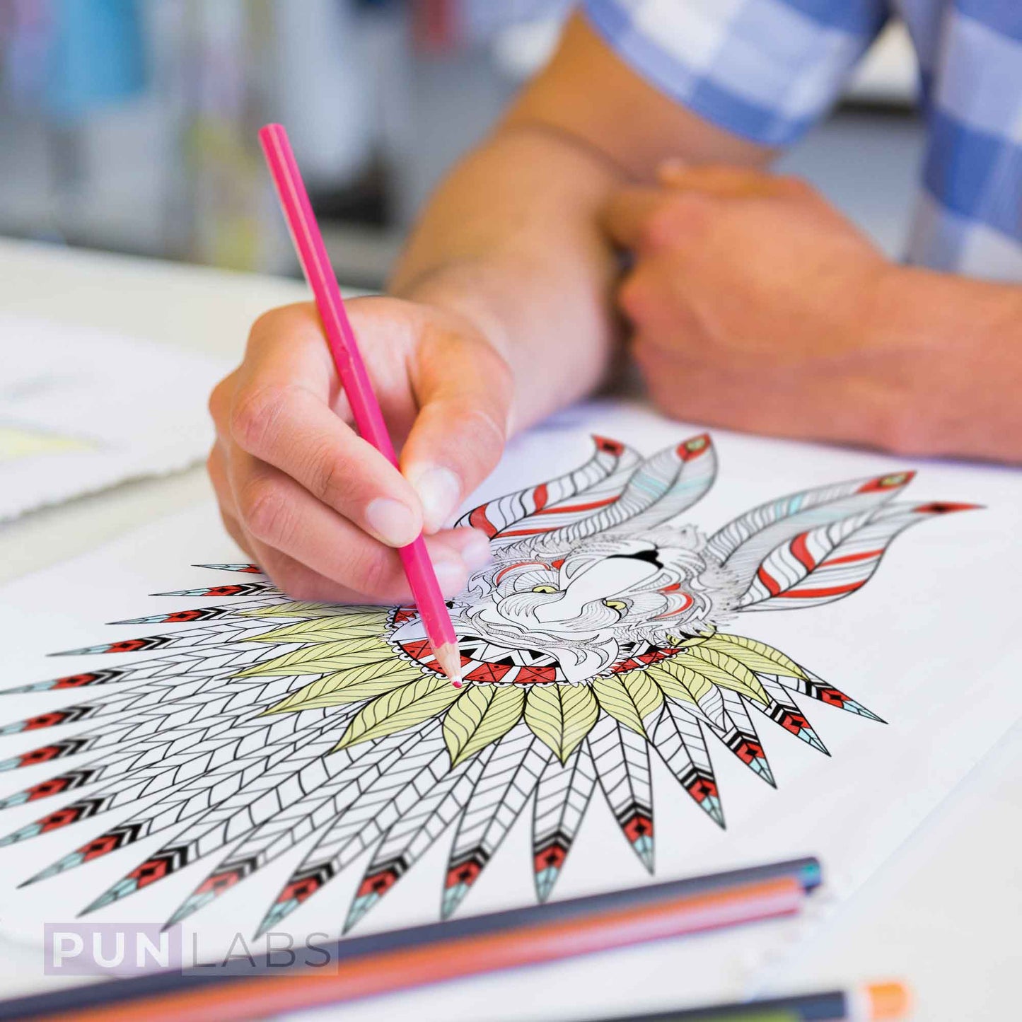I Love Hues Colored Pencil Set