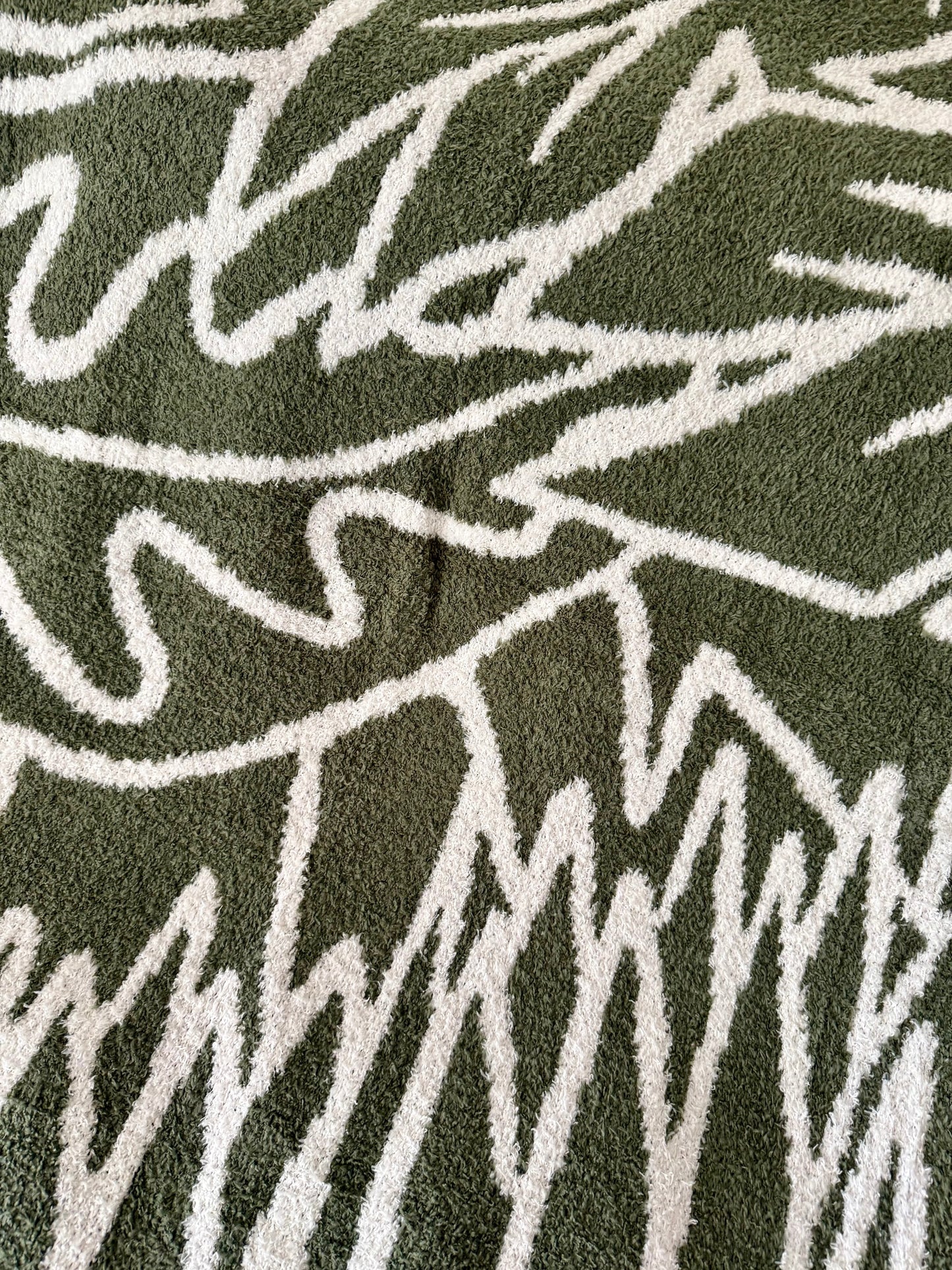 Canopy Plush Throw - Vintage Green