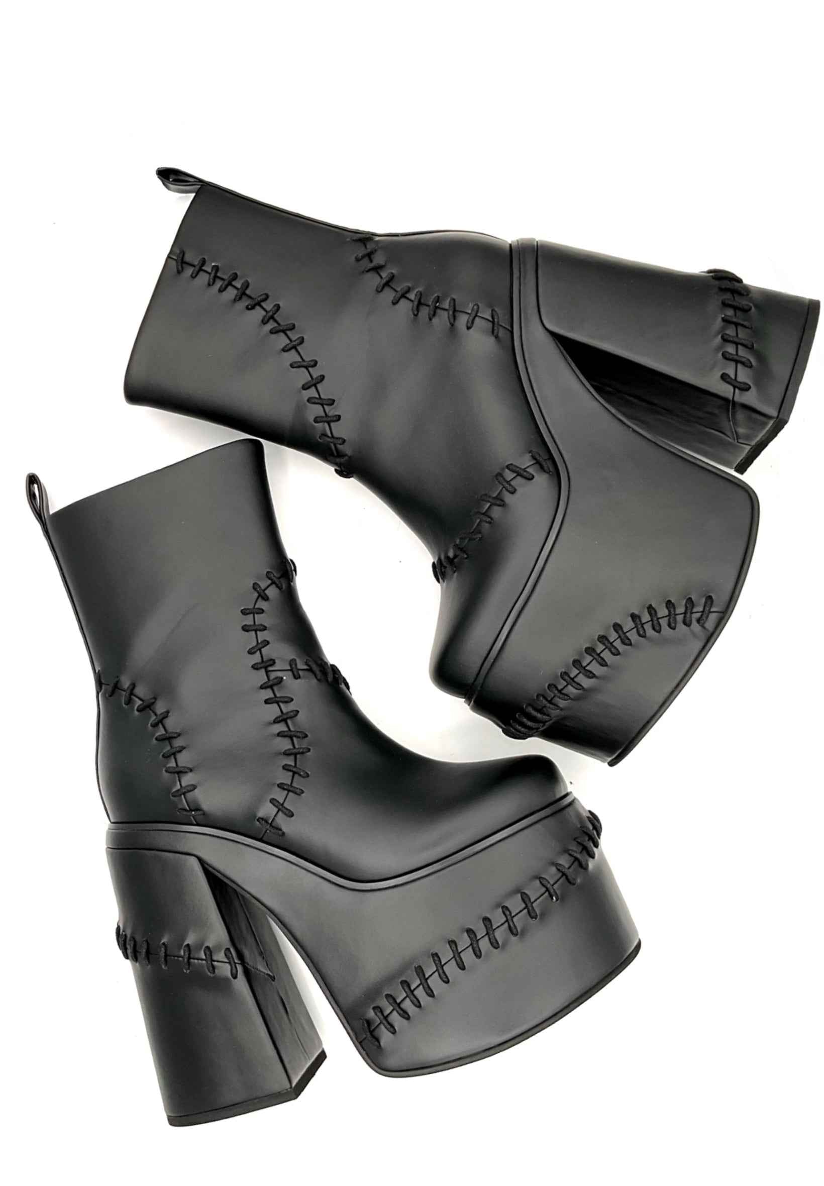 Ragdoll Platform Boot