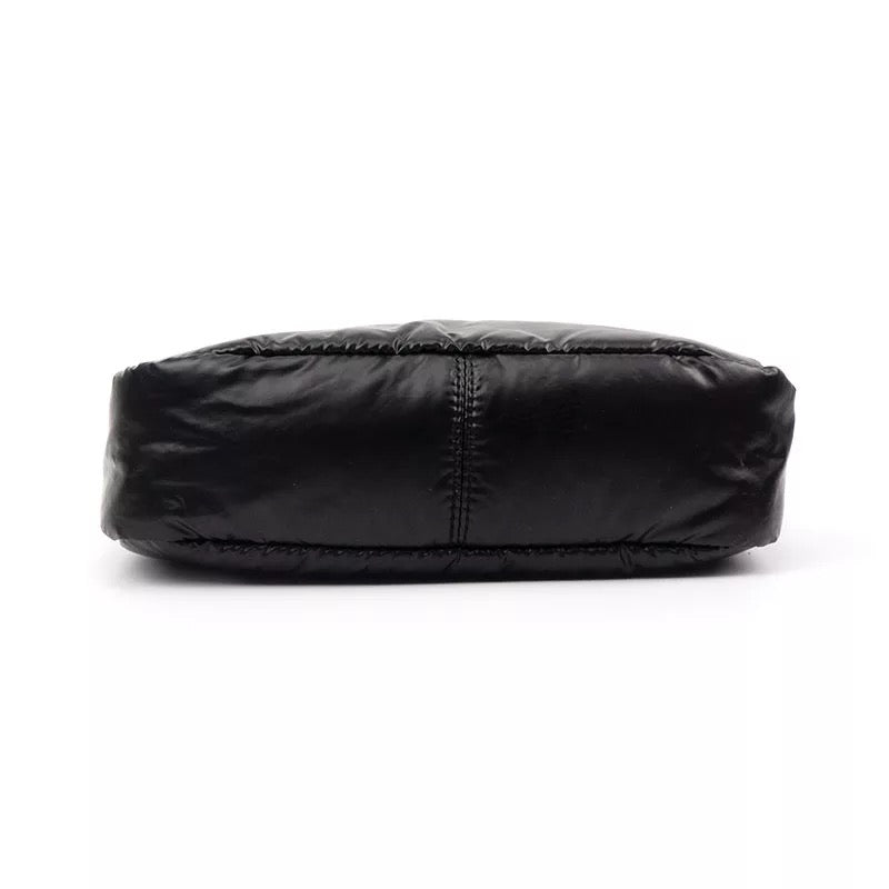 The Carina Puffer Crossbody - Camo