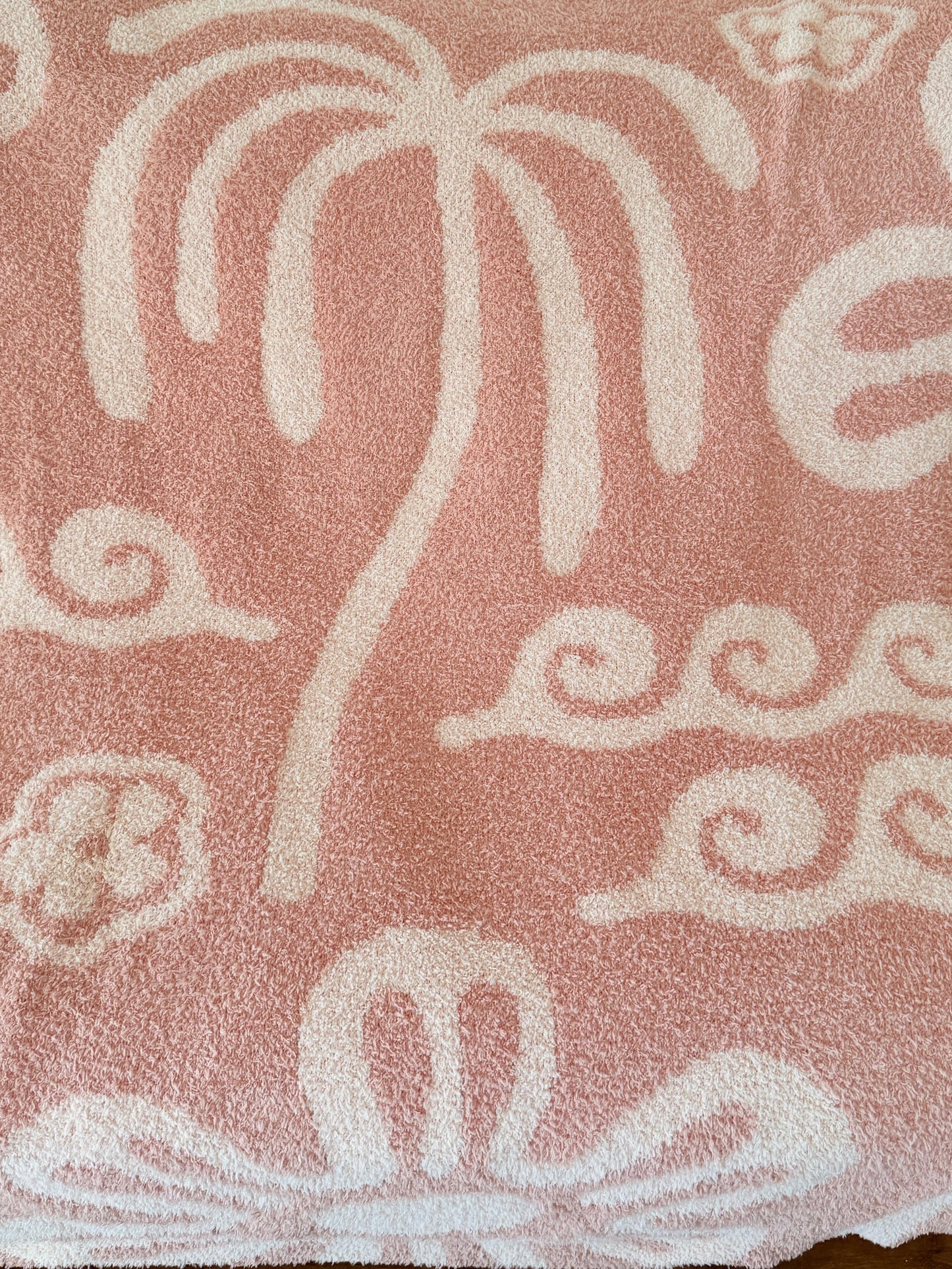 Hanalei Plush Throw - Island Blush