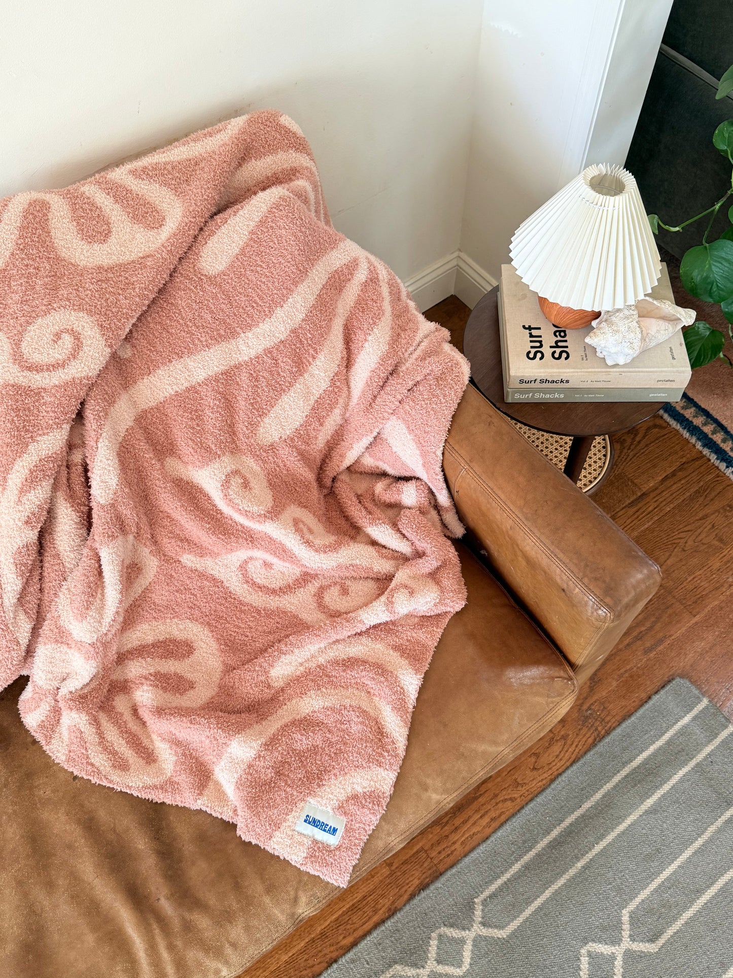 Hanalei Plush Throw - Island Blush