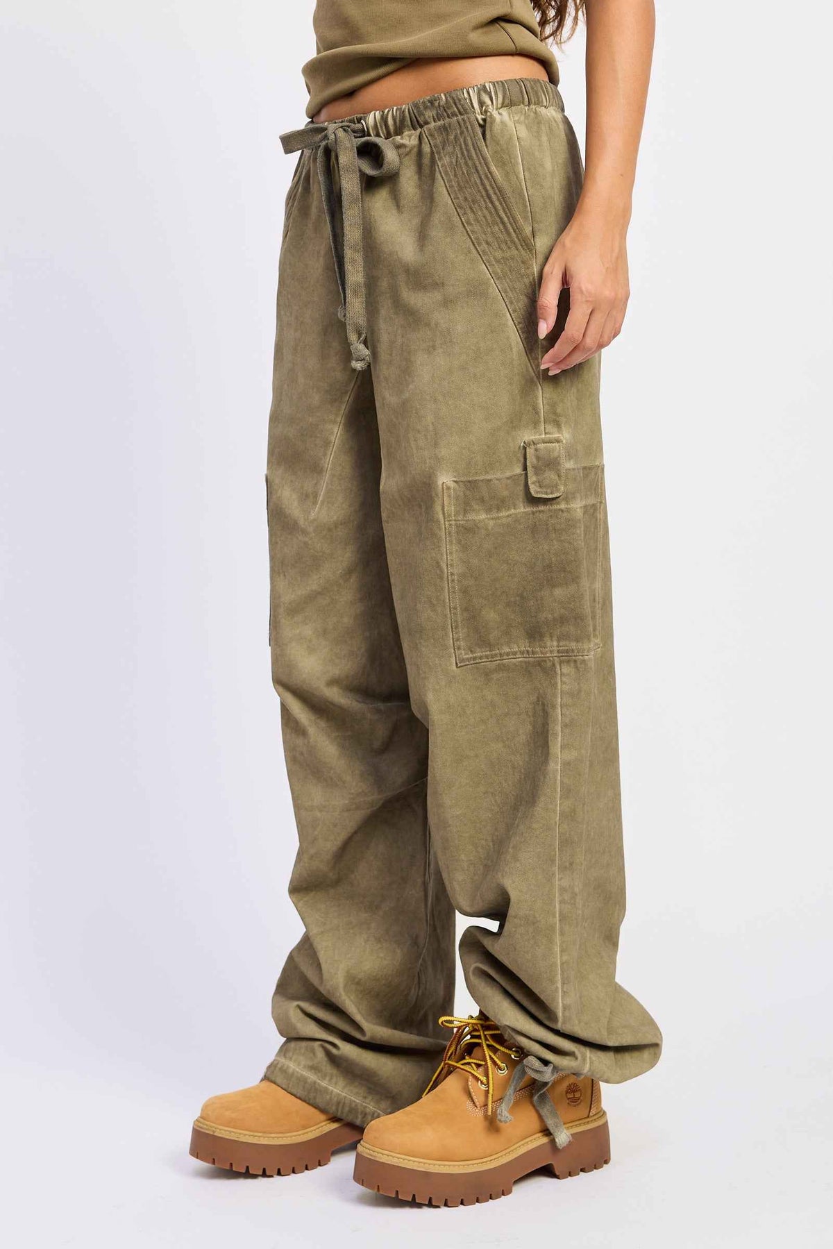 Kaela Pants