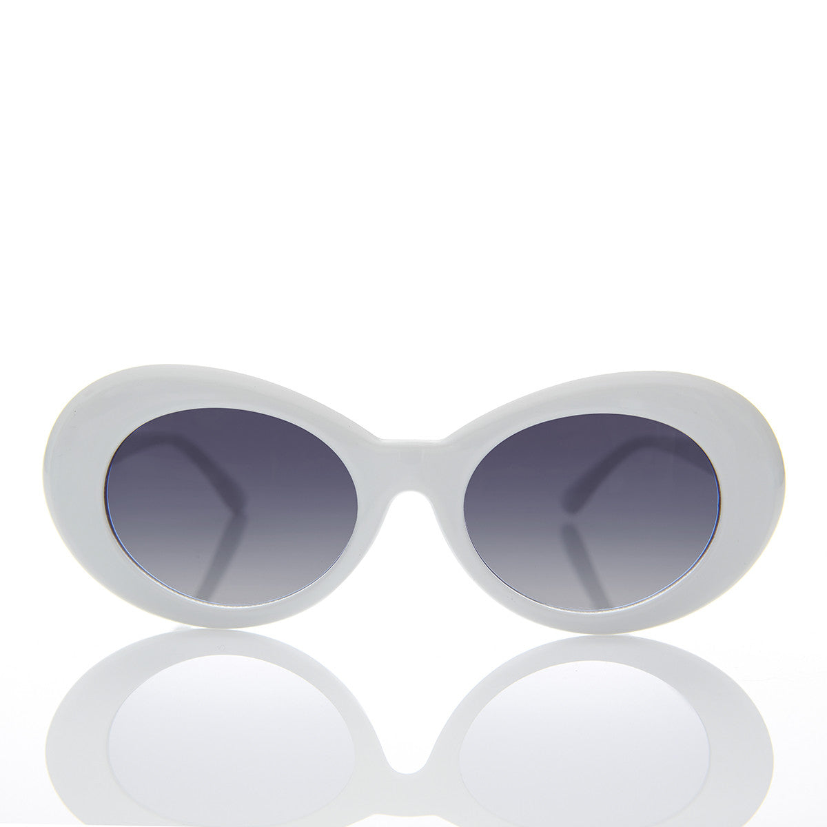 White Oval Cat Eye Clout Sunglass - Lulu 2