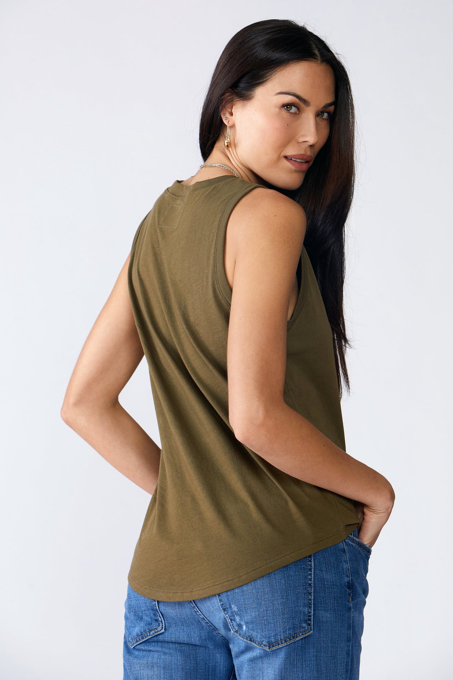 Nina Muscle Tee