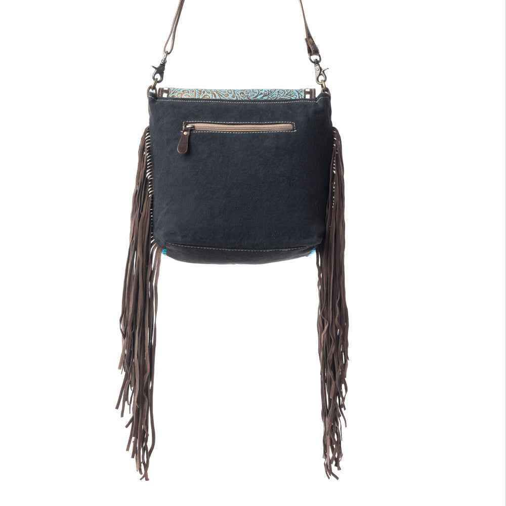 Garth blues Small & Crossbody Bag