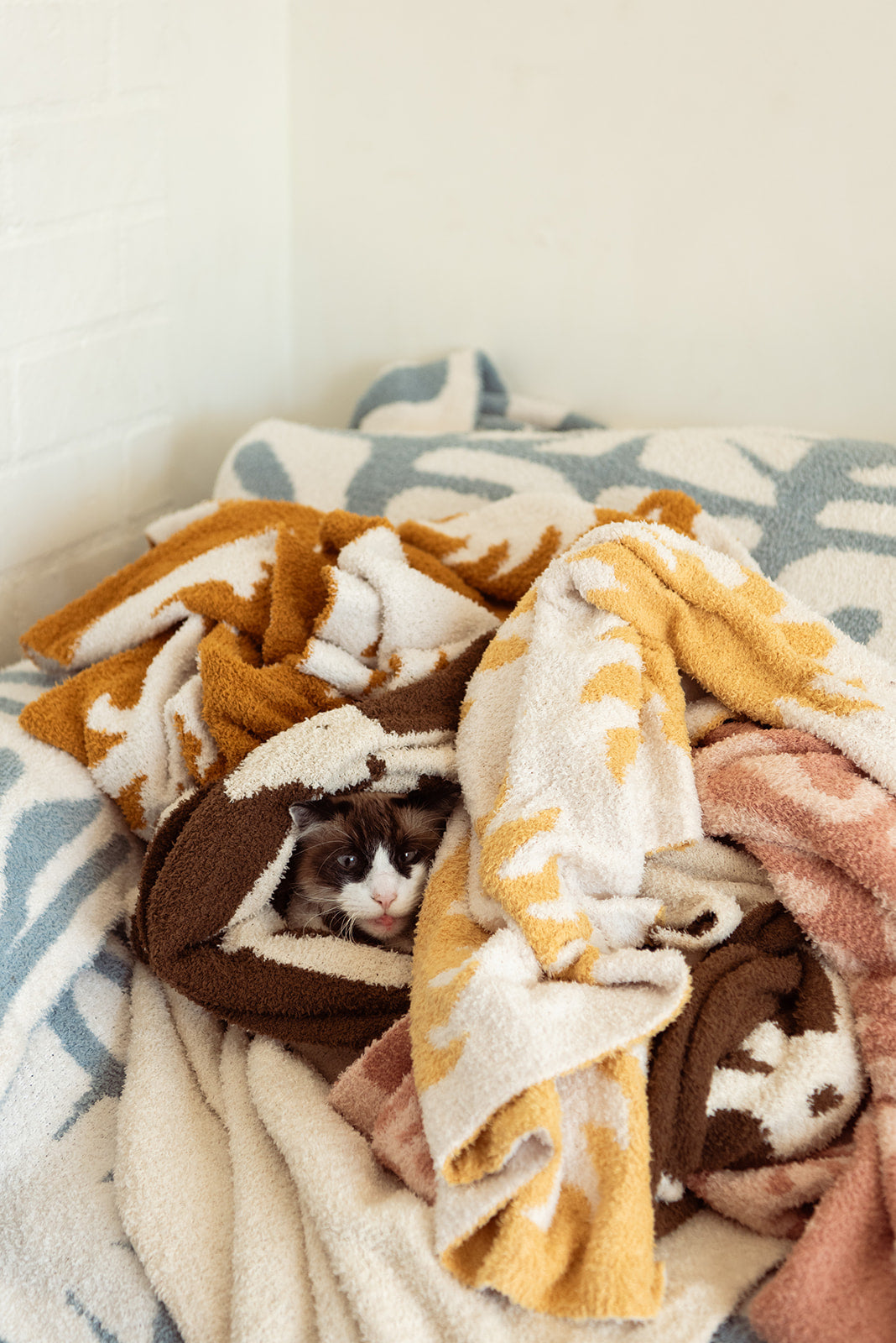 Flora Plush Throw - Sage