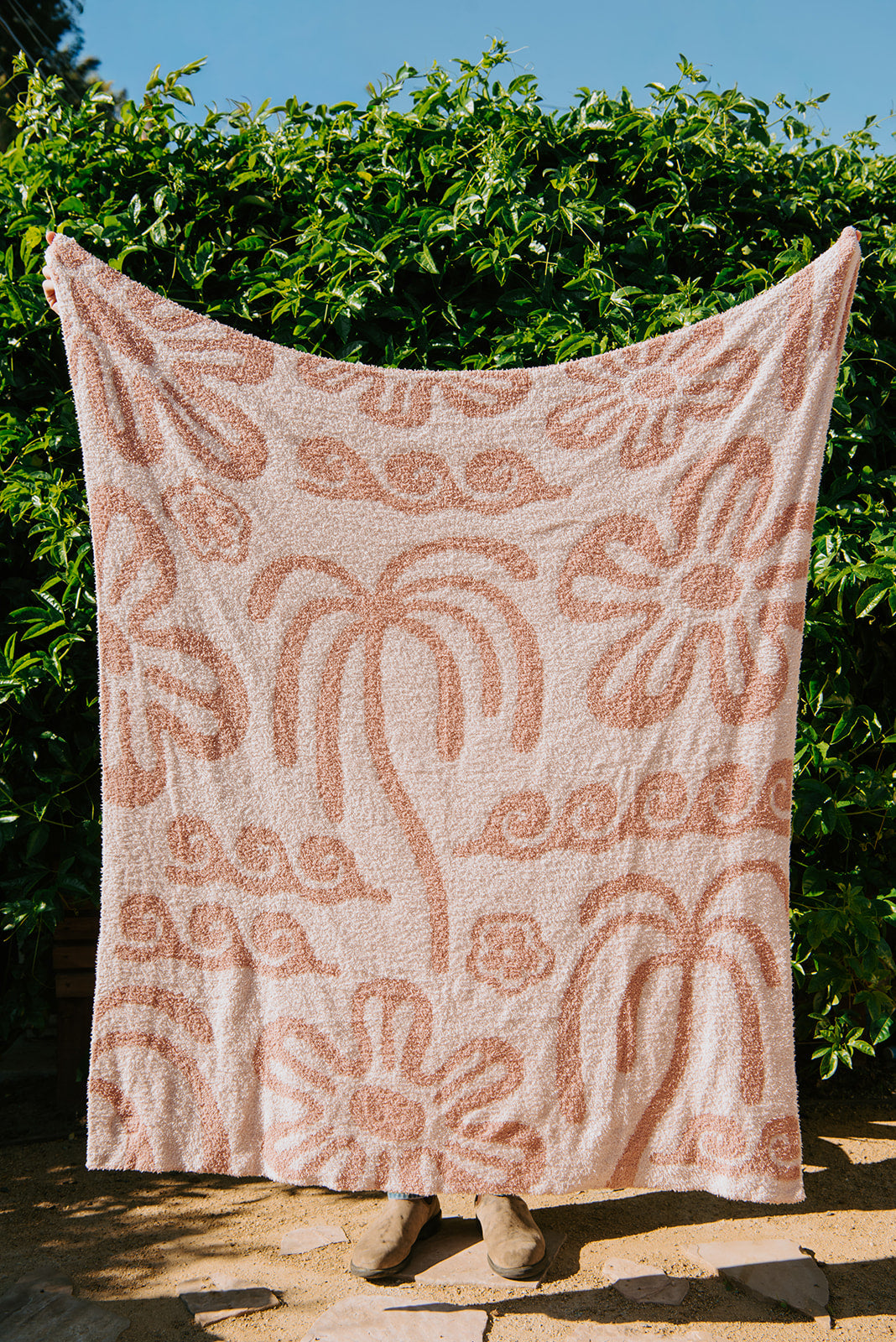 Hanalei Plush Throw - Island Blush