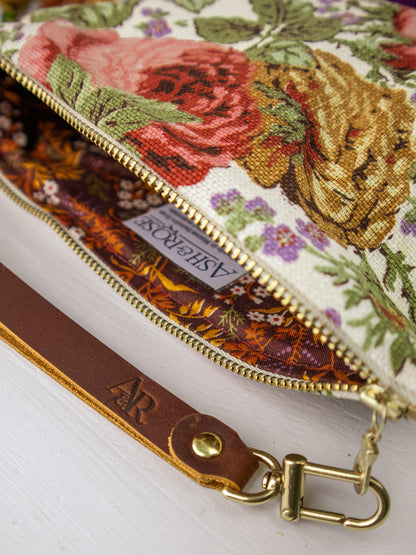 The Teagan Wristlet Purse