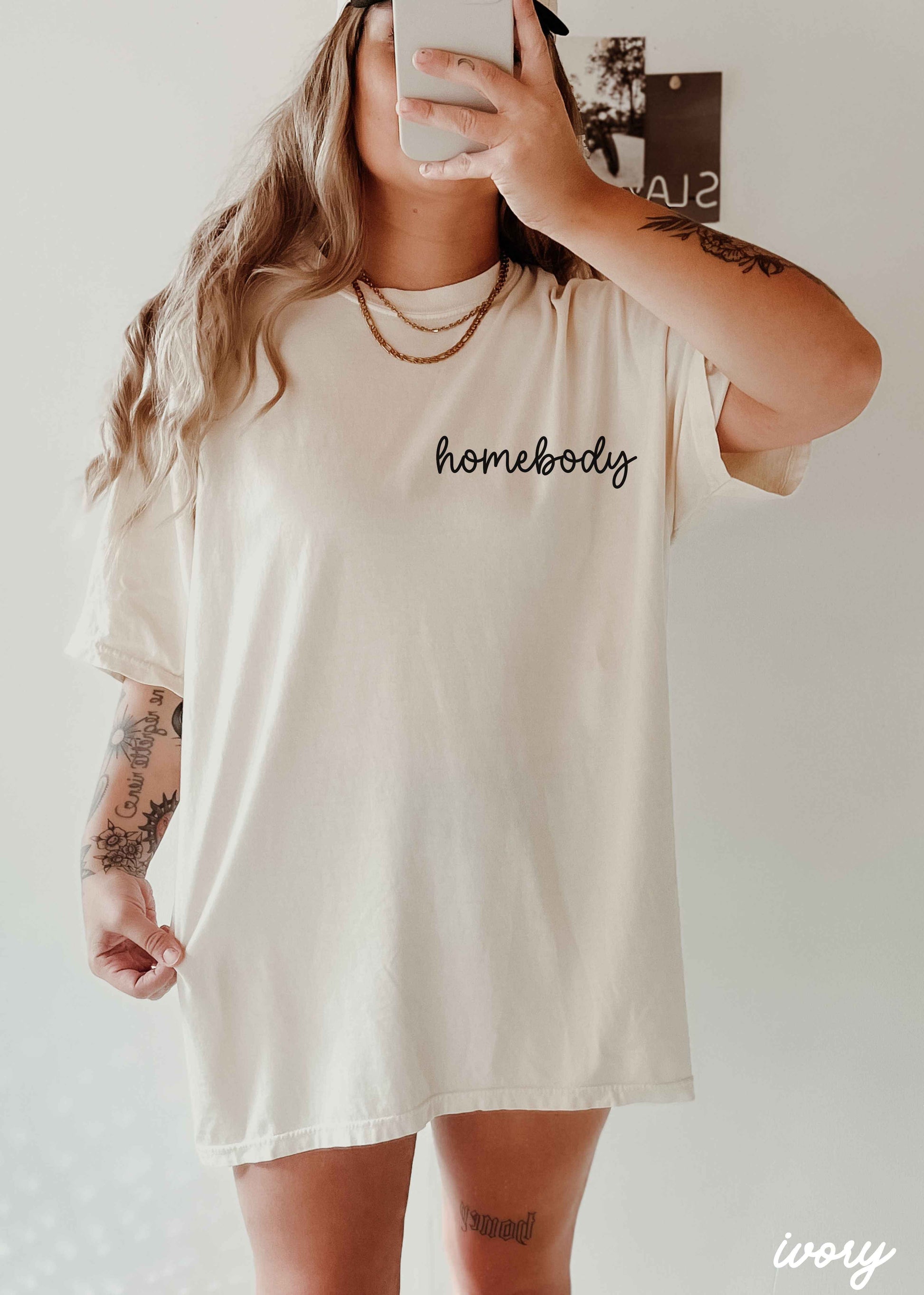 Homebody Cursive Tee *10 Colors (S-3X)