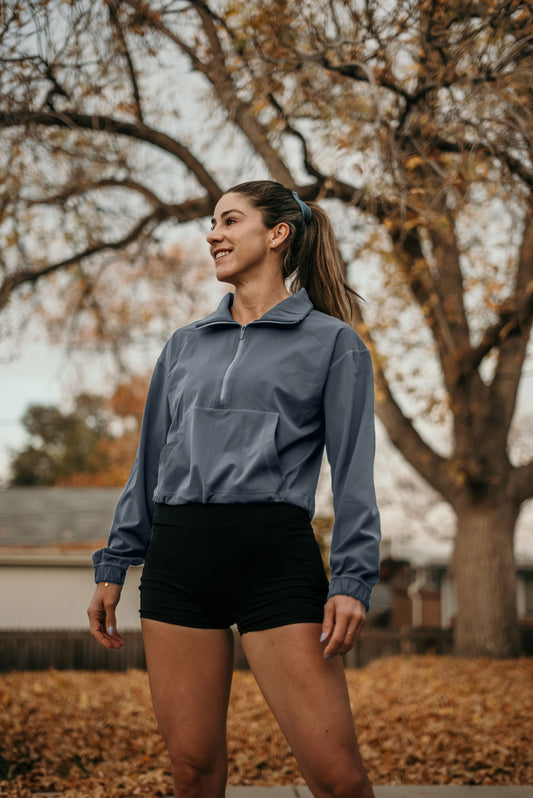 GRAVITY breaking free pullover