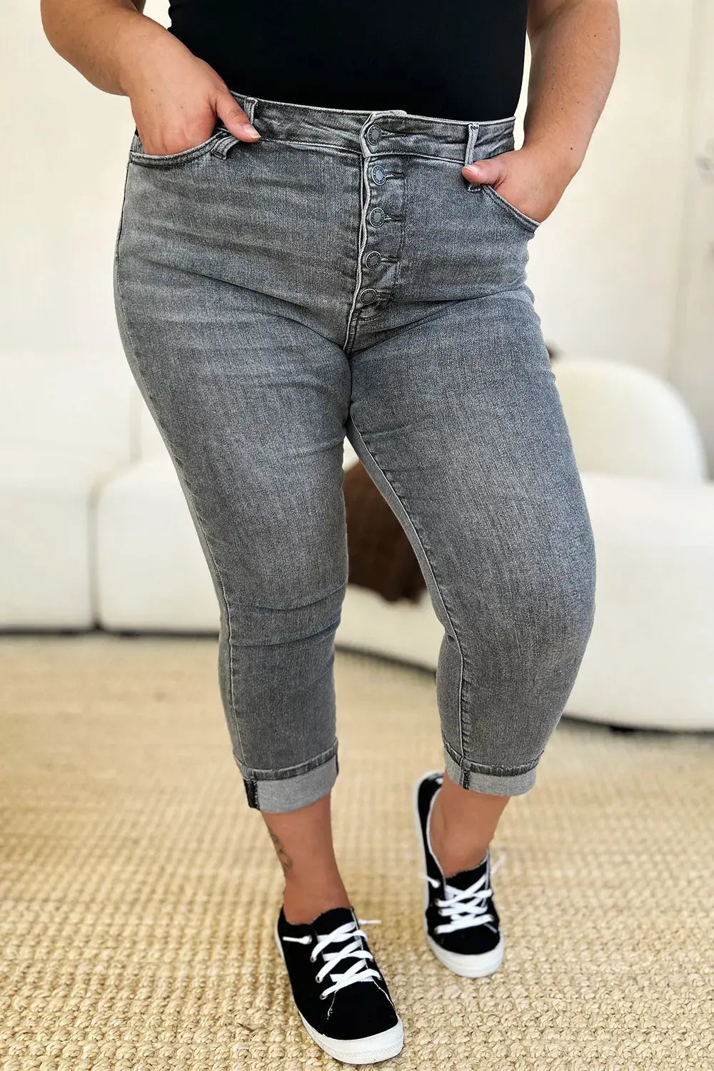 Judy Blue Jeans - Full Size Button Fly High Waist Cuffed Capris