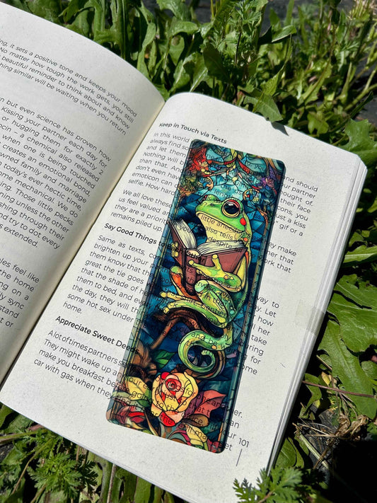 Librarian Frog Bookmark - Whimsical Bookish Frog, Cute Reading Toad, Cottagecore Aesthetic, Unique Gift for Book Lovers & Bibliophiles