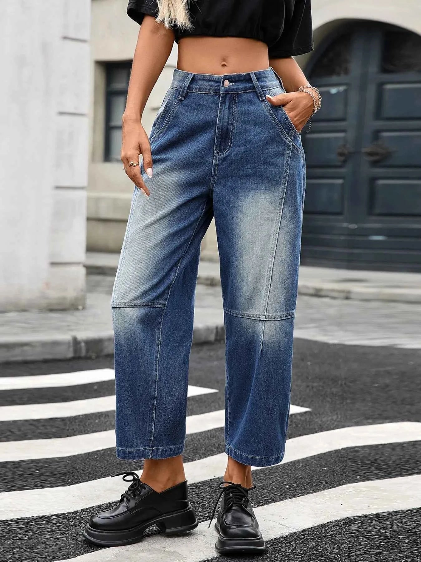 Wide Leg Jeans with Pockets