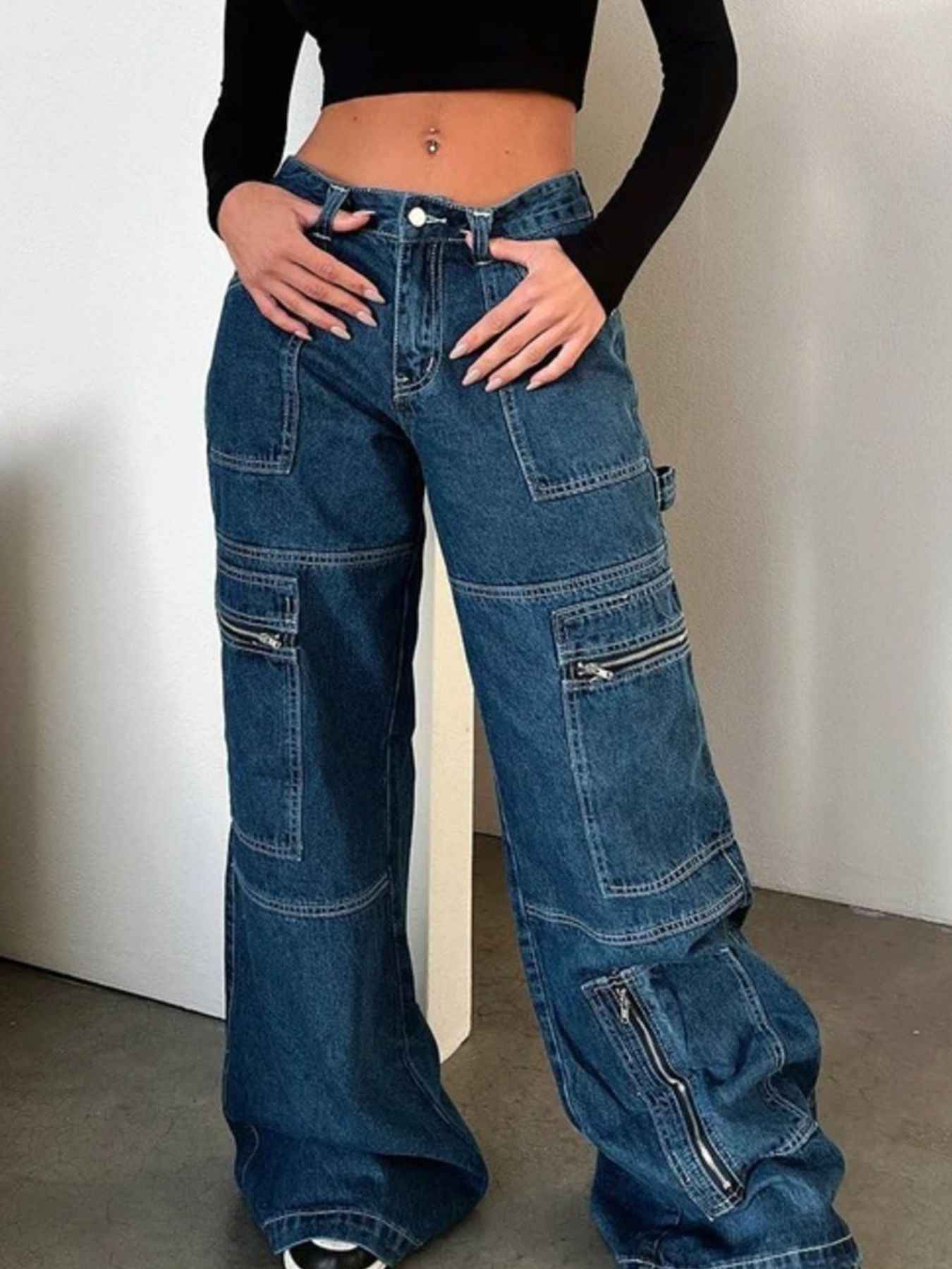 Zipper Pocket Wide Leg Cargo Jeans