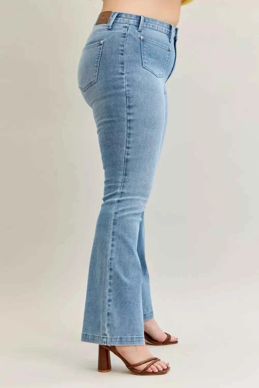 Mid Rise Bootcut Jeans W/ Contrast Wash & Front Patch Pockets by Judy Blue